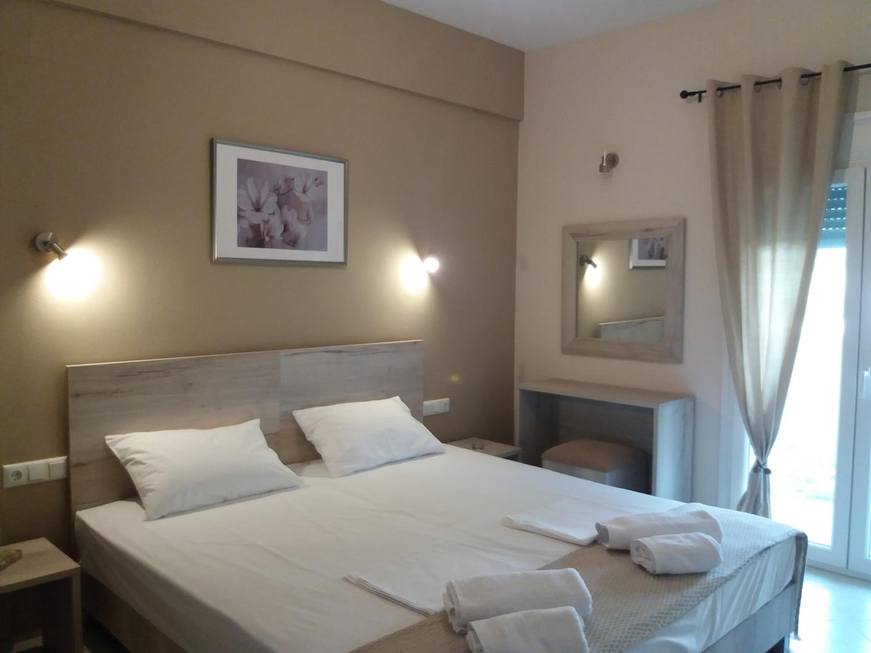 Dimitriou Rooms