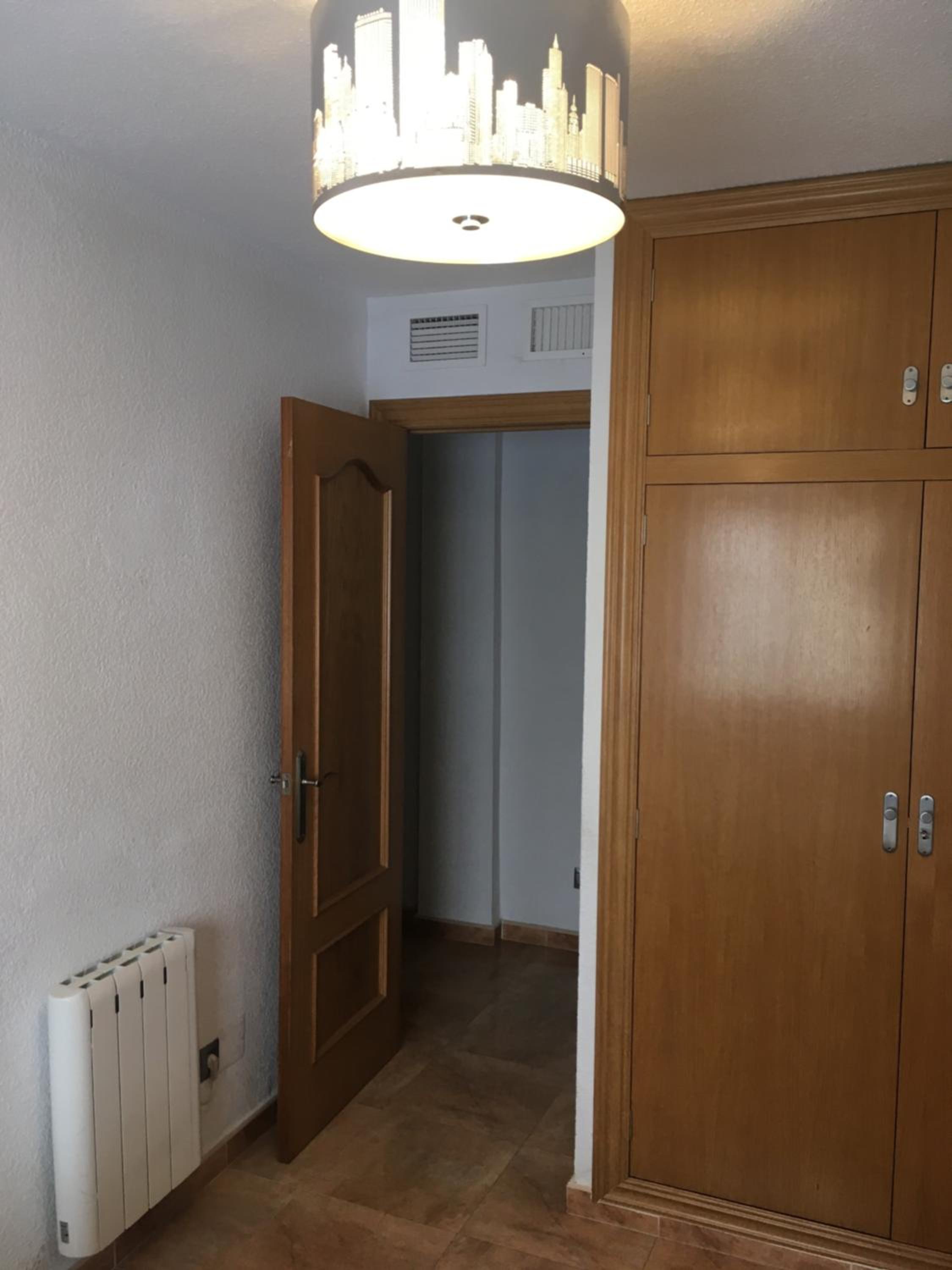 Apartamento en Alicante, Plaza de España, zona Mercado, AA view 4