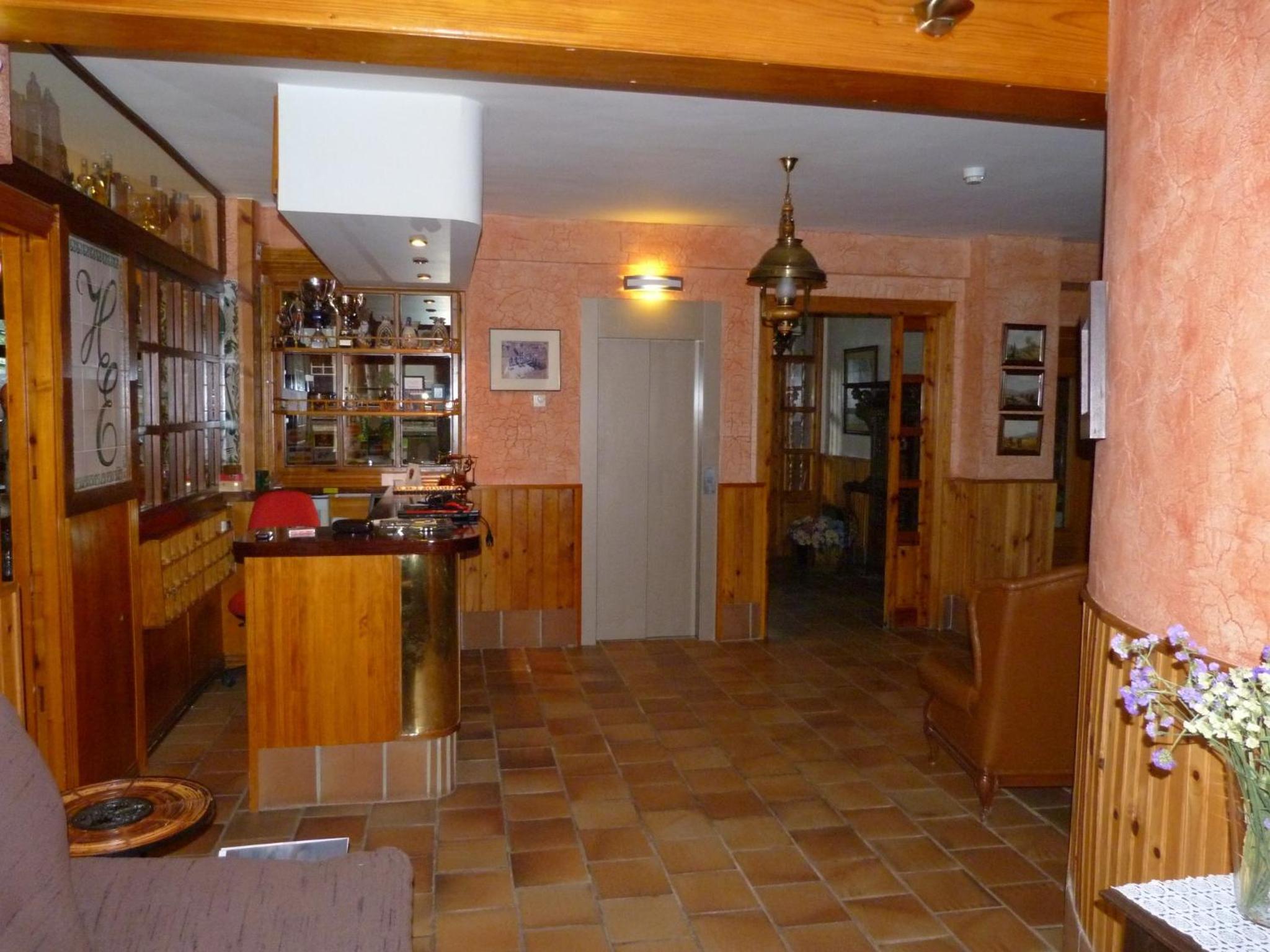 Photo 32