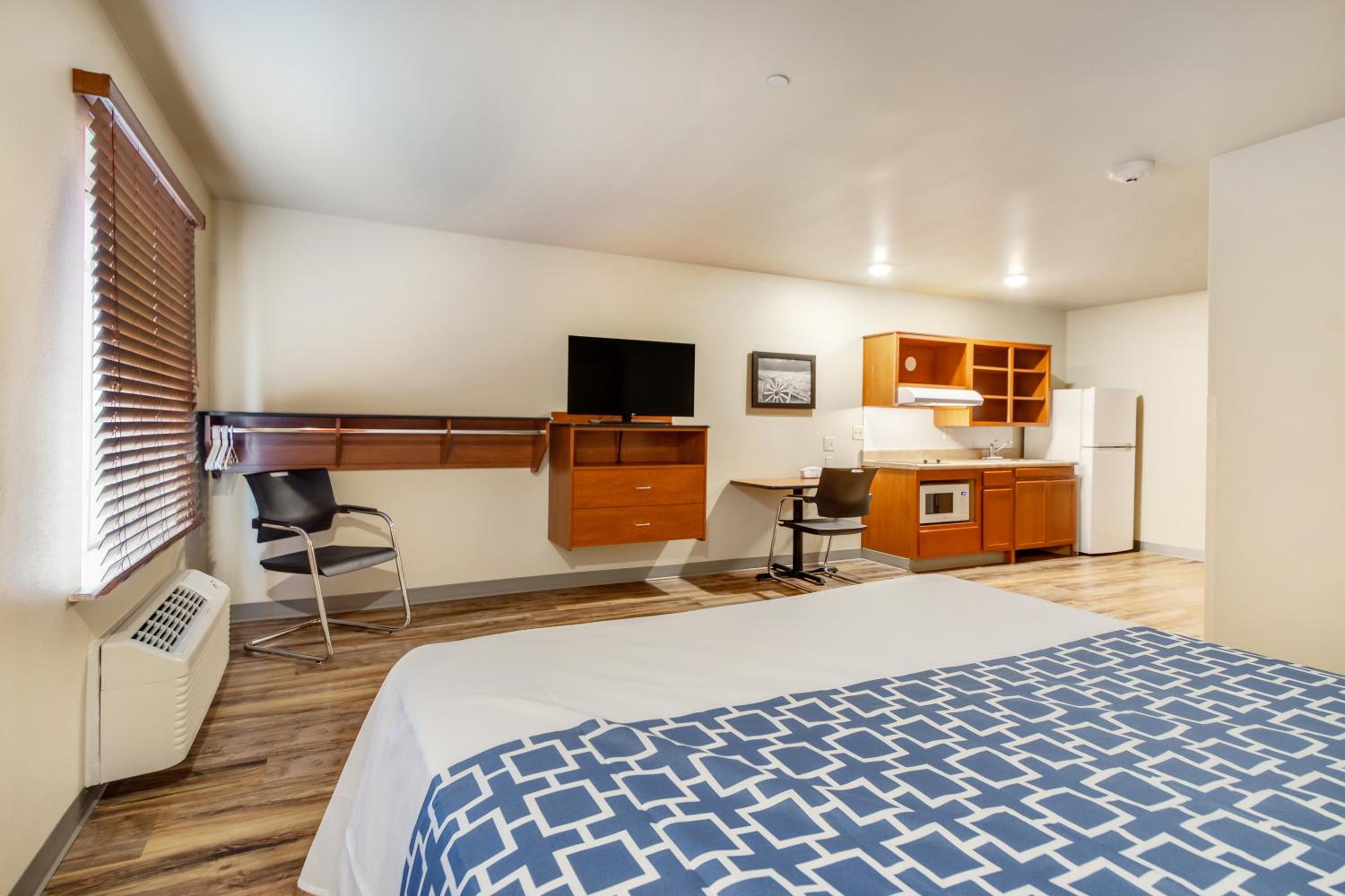 Econo Lodge Burlington I-70