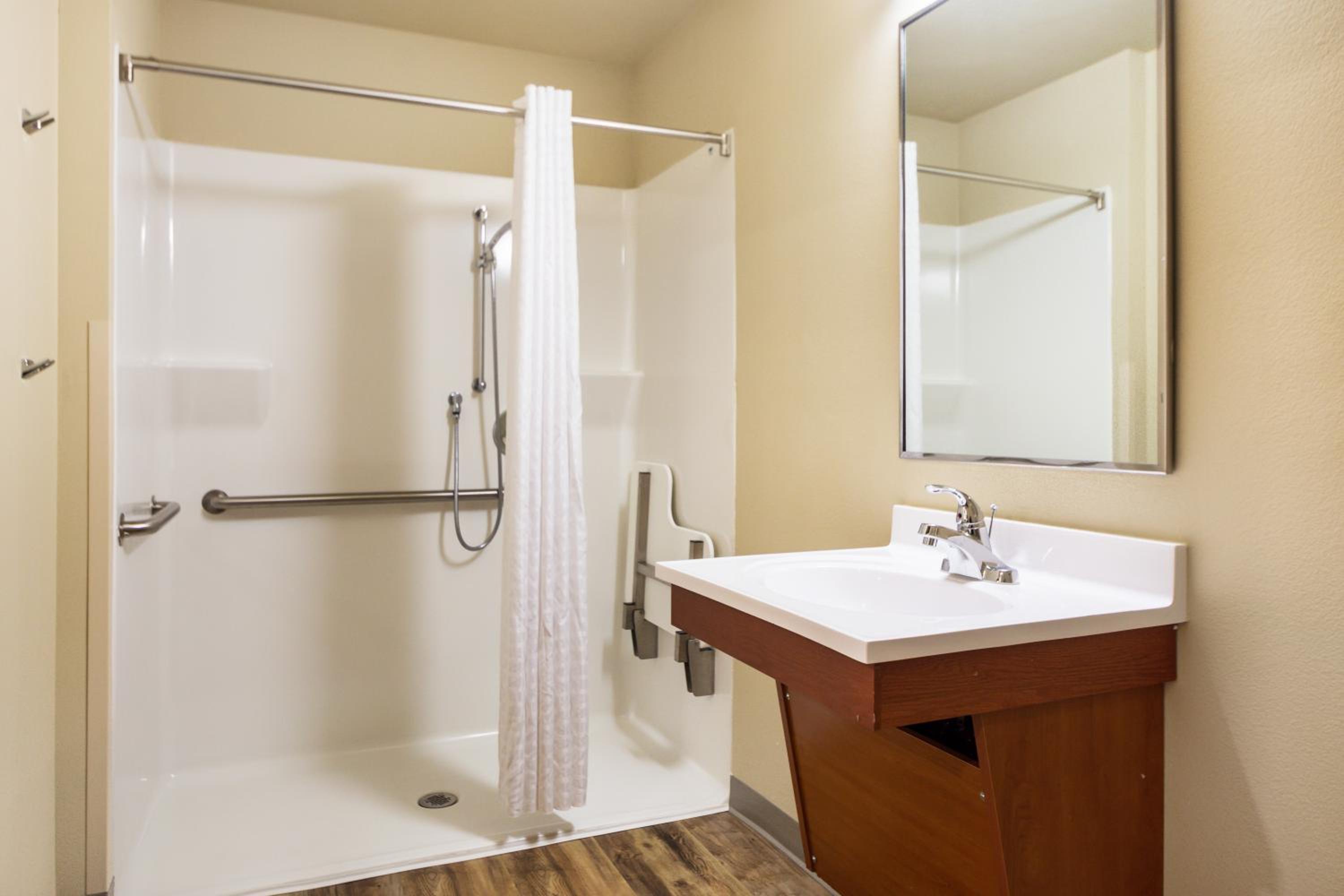 Econo Lodge Burlington I-70