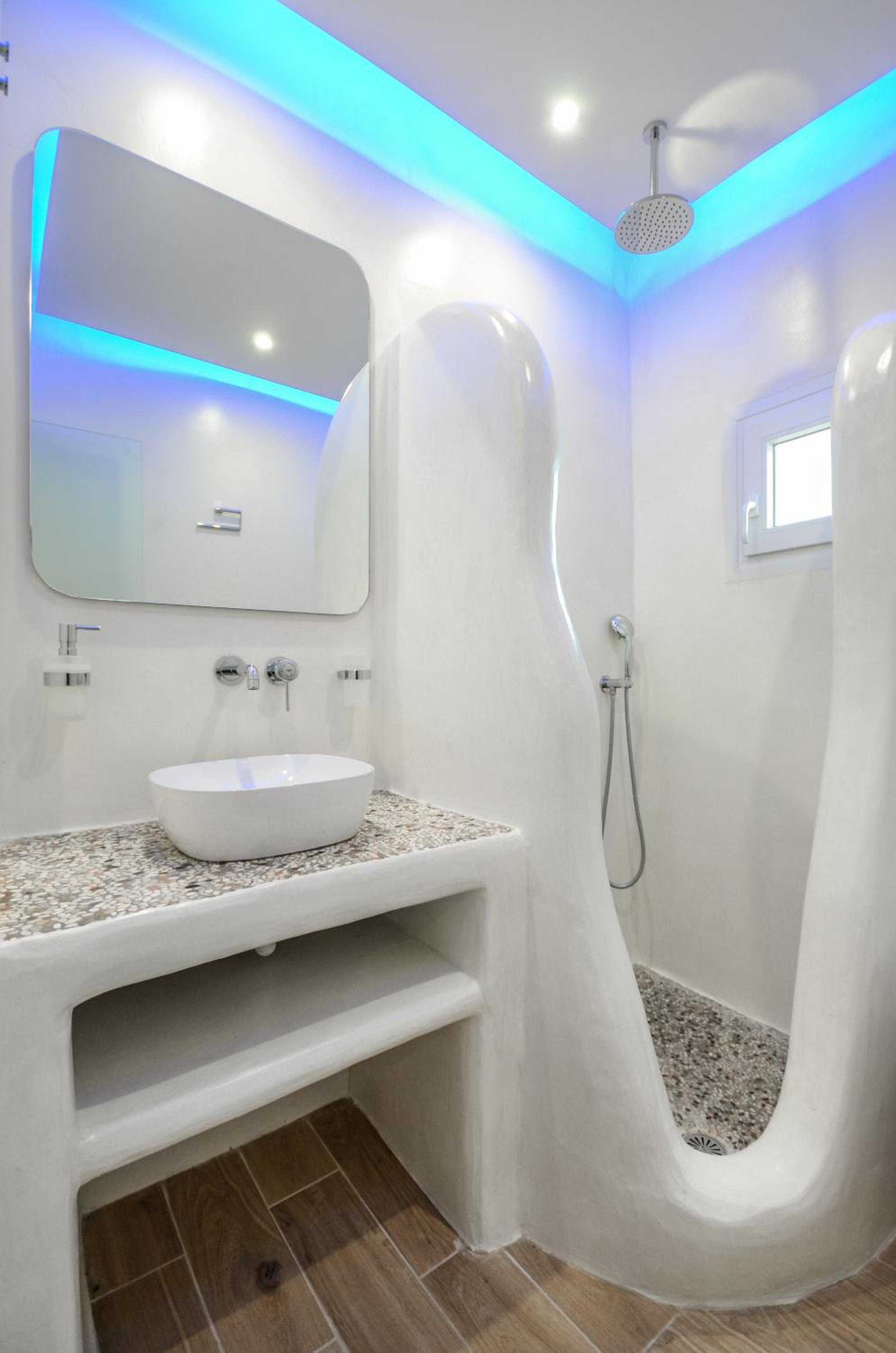 Naxian Dream Suites view 3