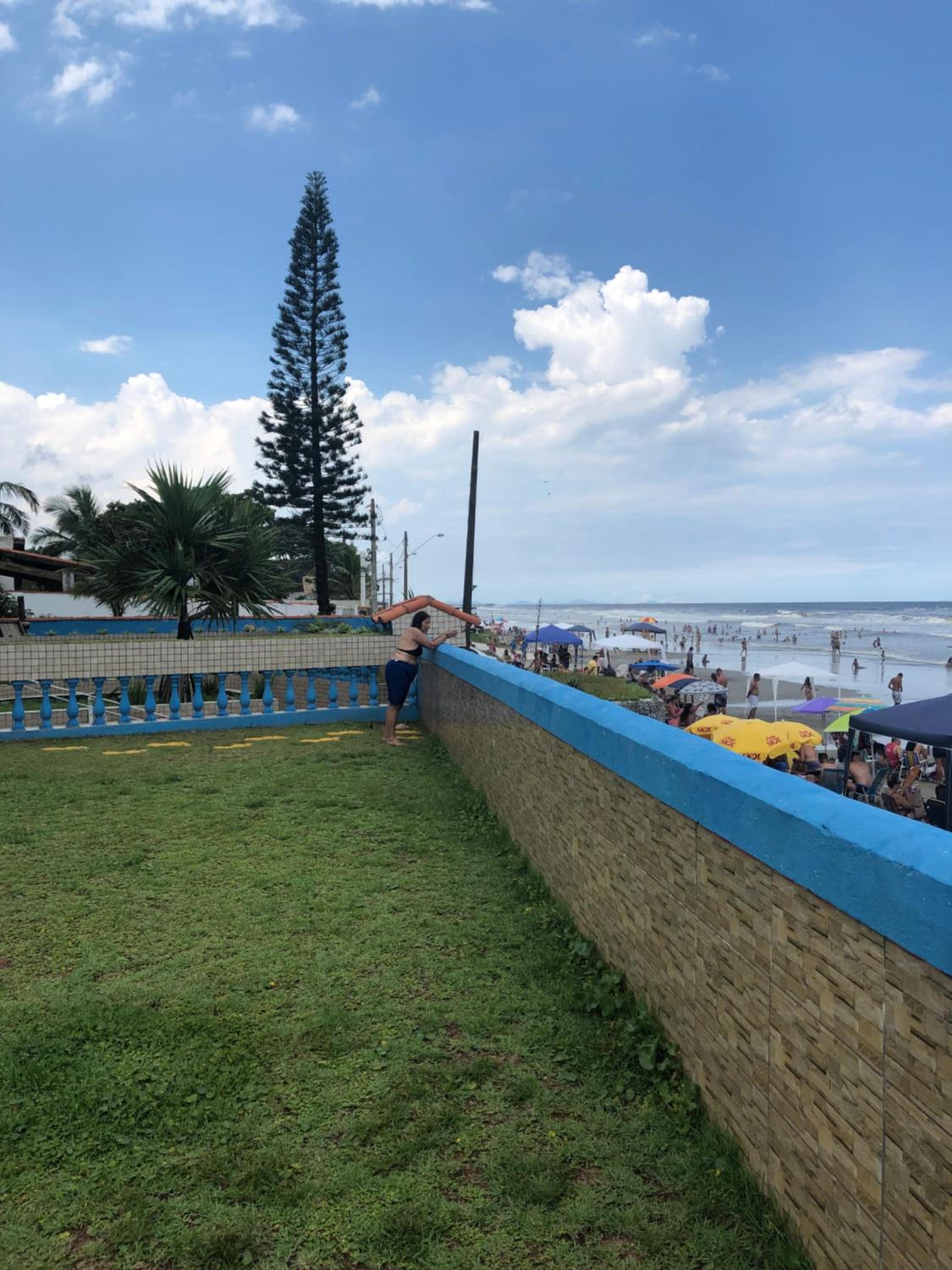 Apartamento pé na areia