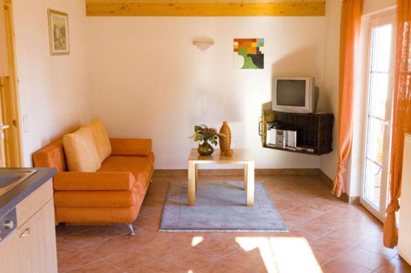 Ferienwohnung Karl view 3
