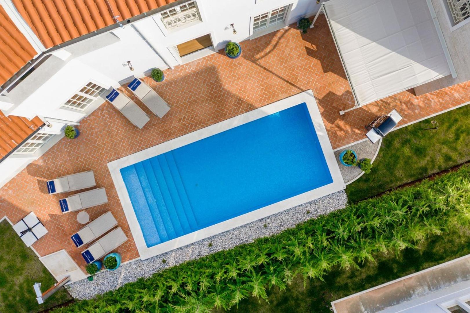 Villa Fiordaliso view 4