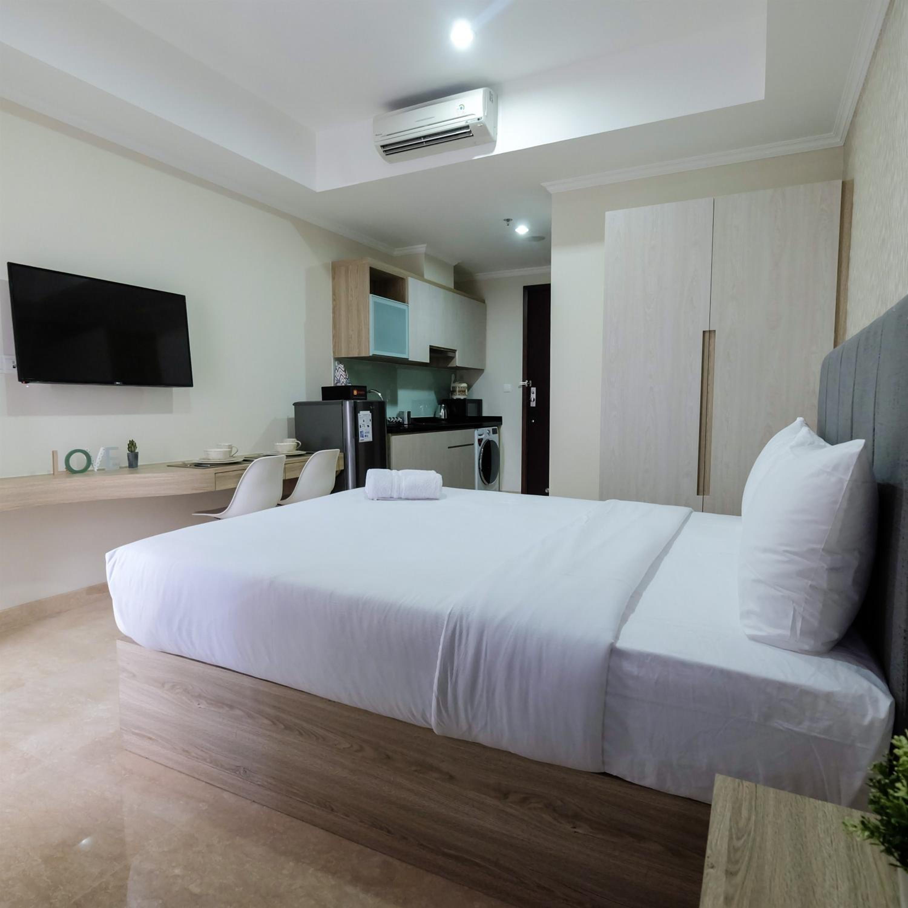 Minimalist Studio Menteng Park Apartment By Travelio, 자카르타 - 21