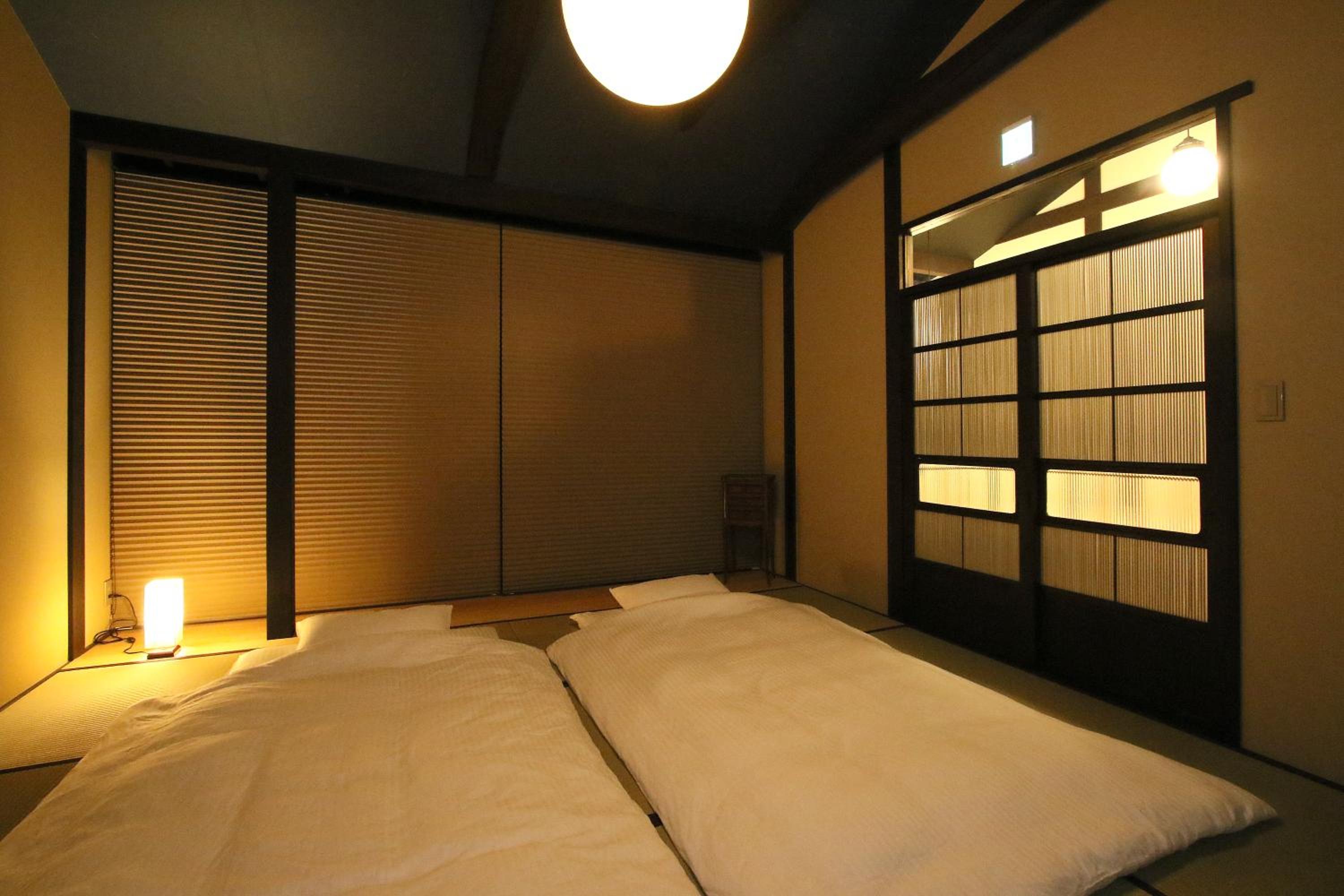 Chizuruan view 3