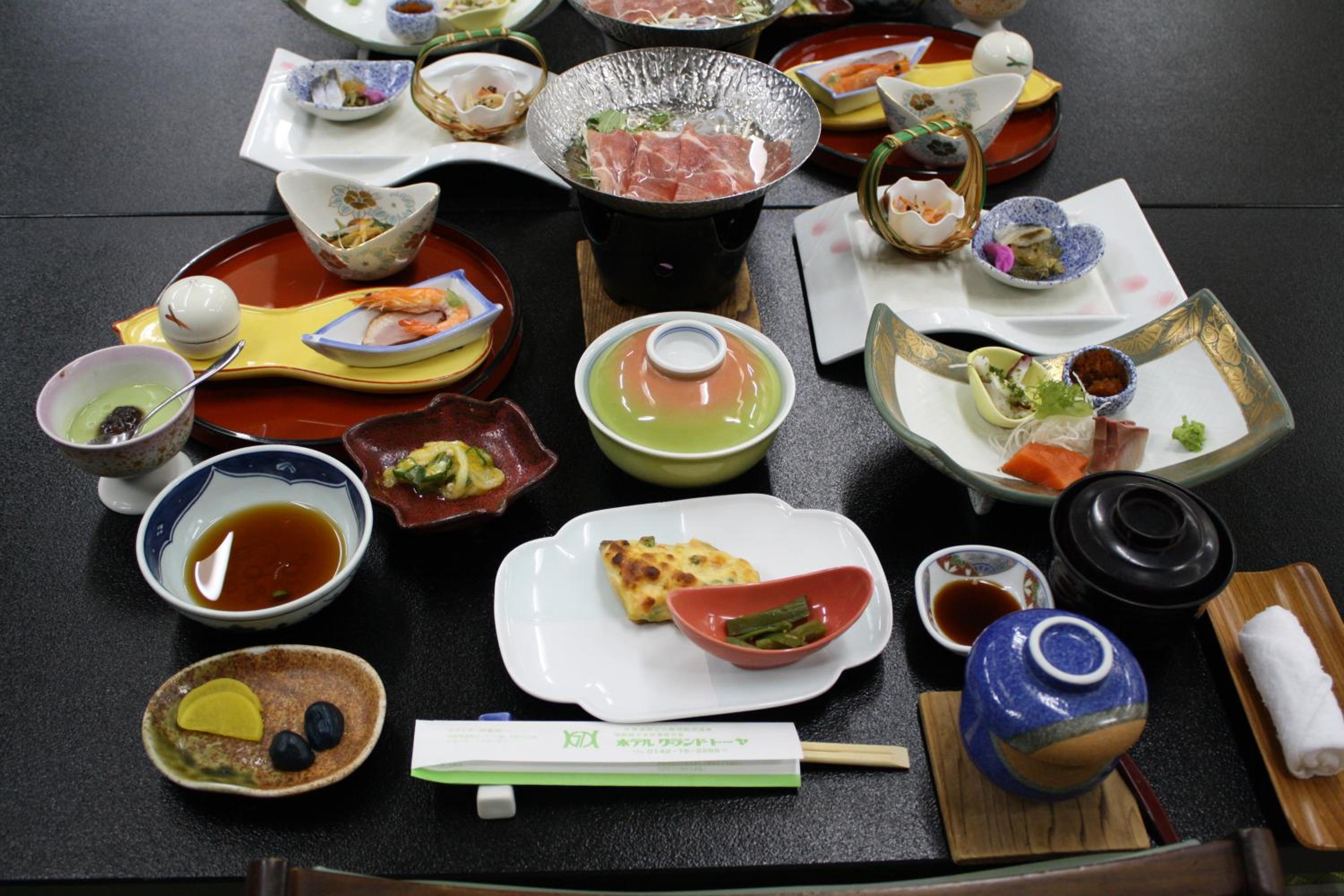 Hotel Grand Toya