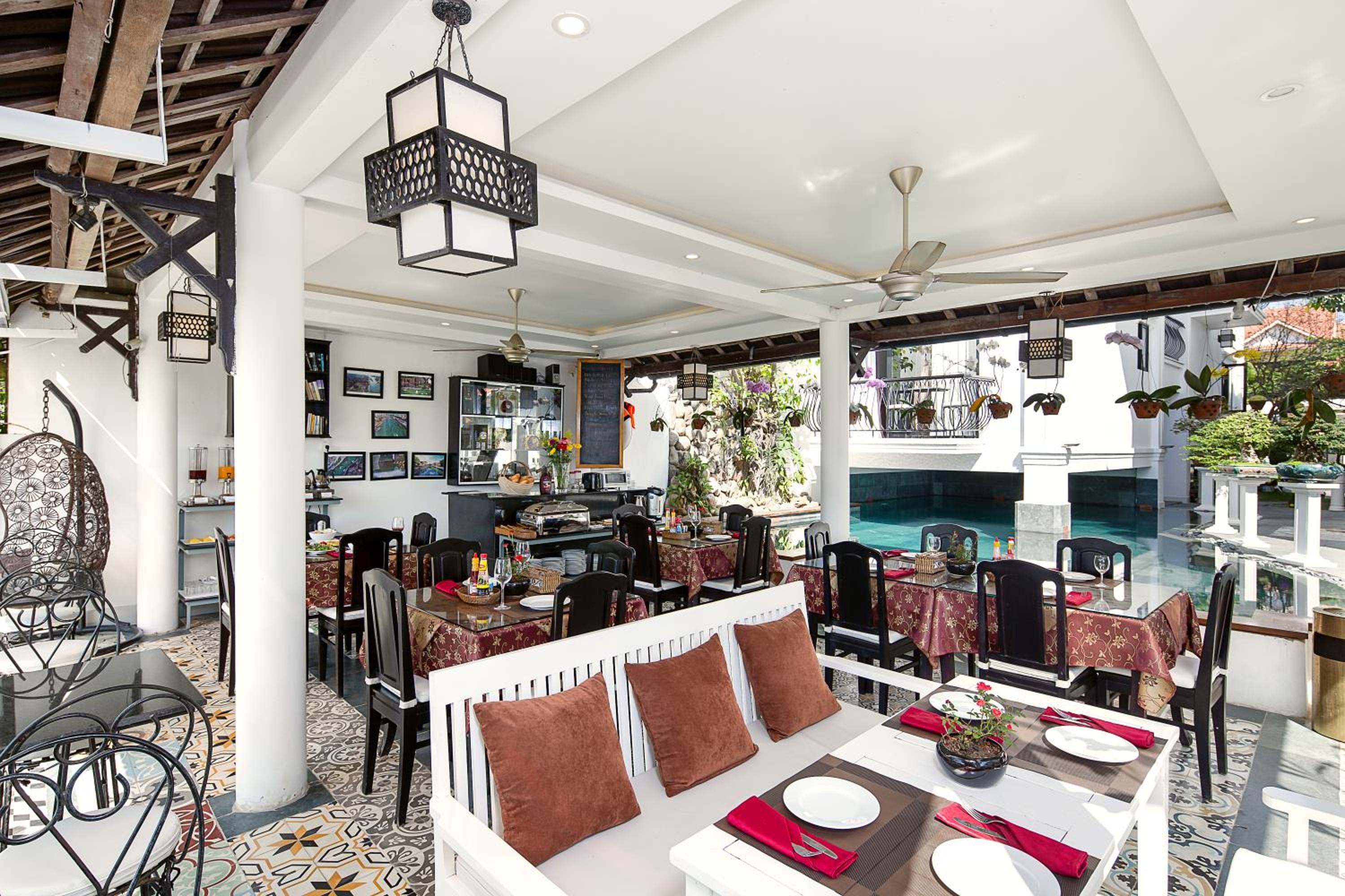 Riverside Impression Villa