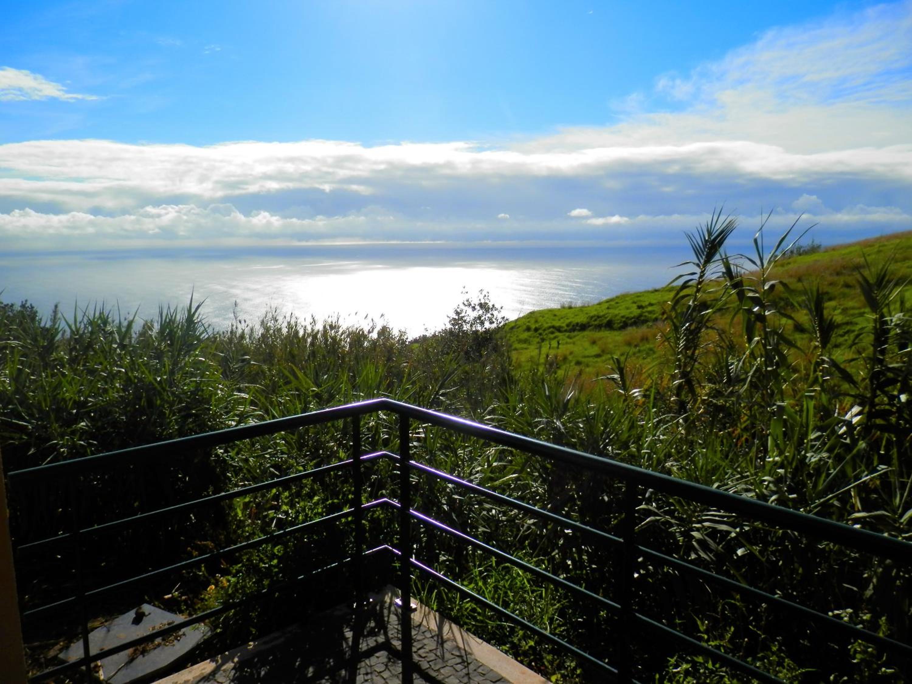 Au petit Madère view 3