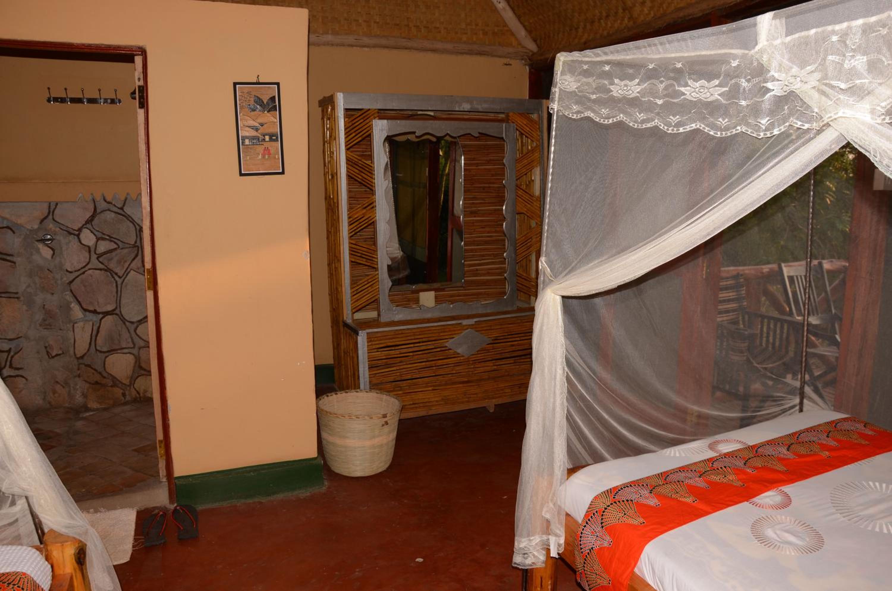 Photo 43
