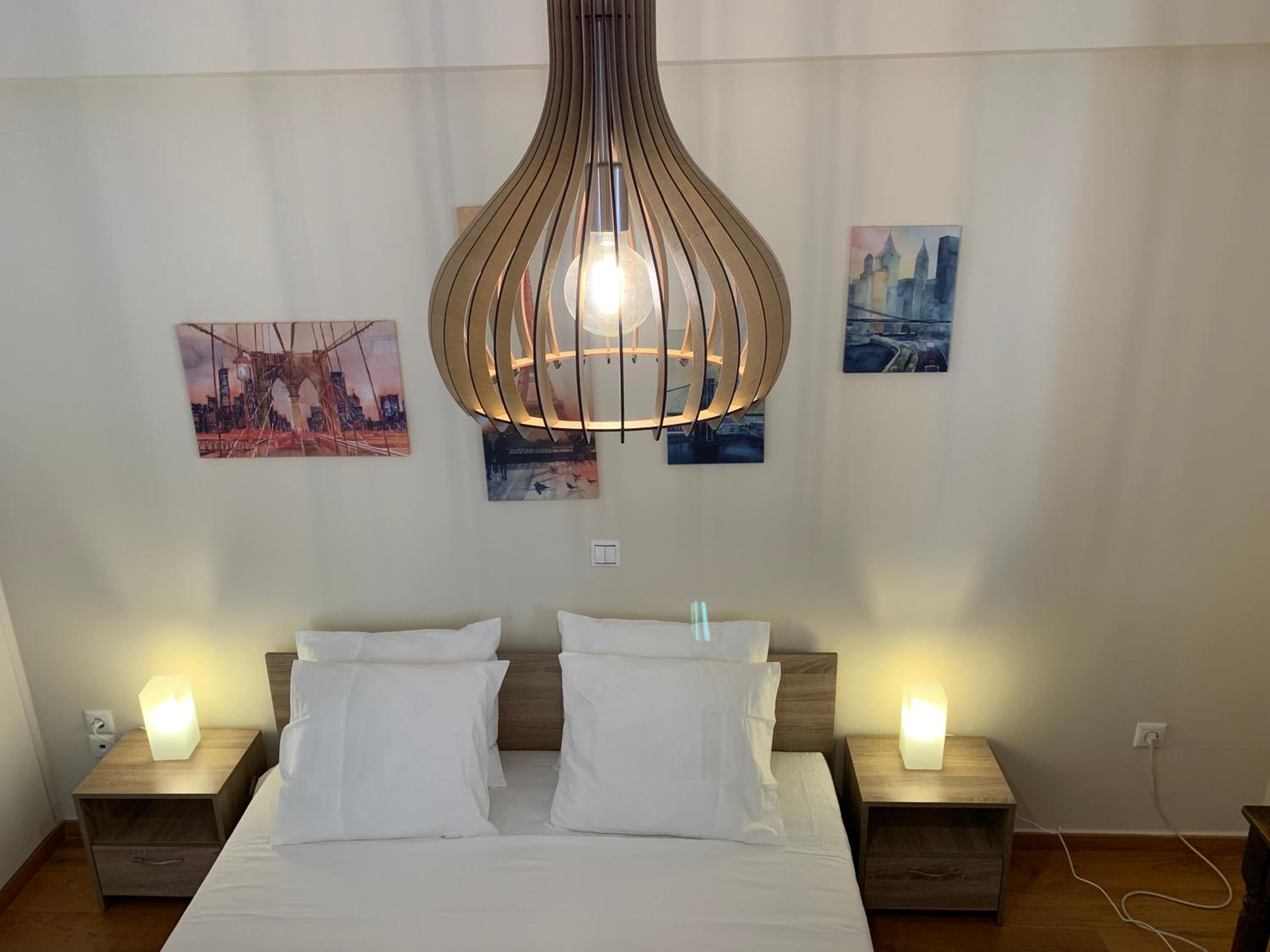 Thiseio Big Apartment