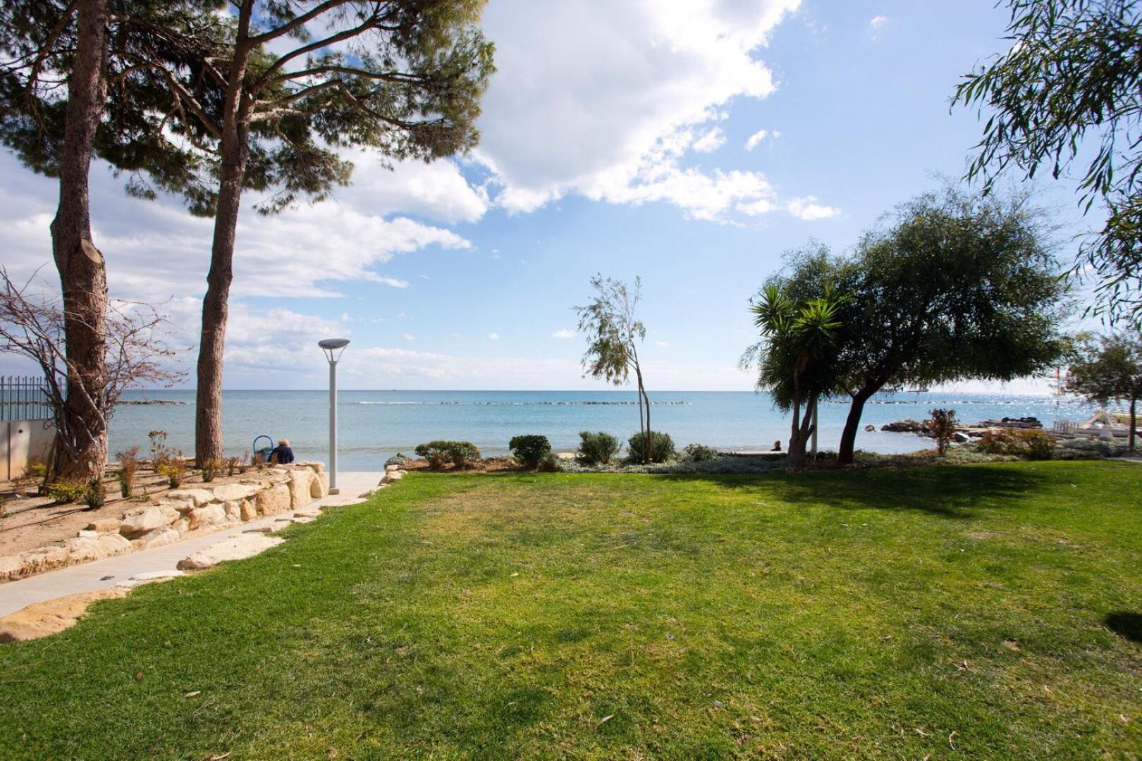 Opera Exclusive Apts by TrulyCyprus