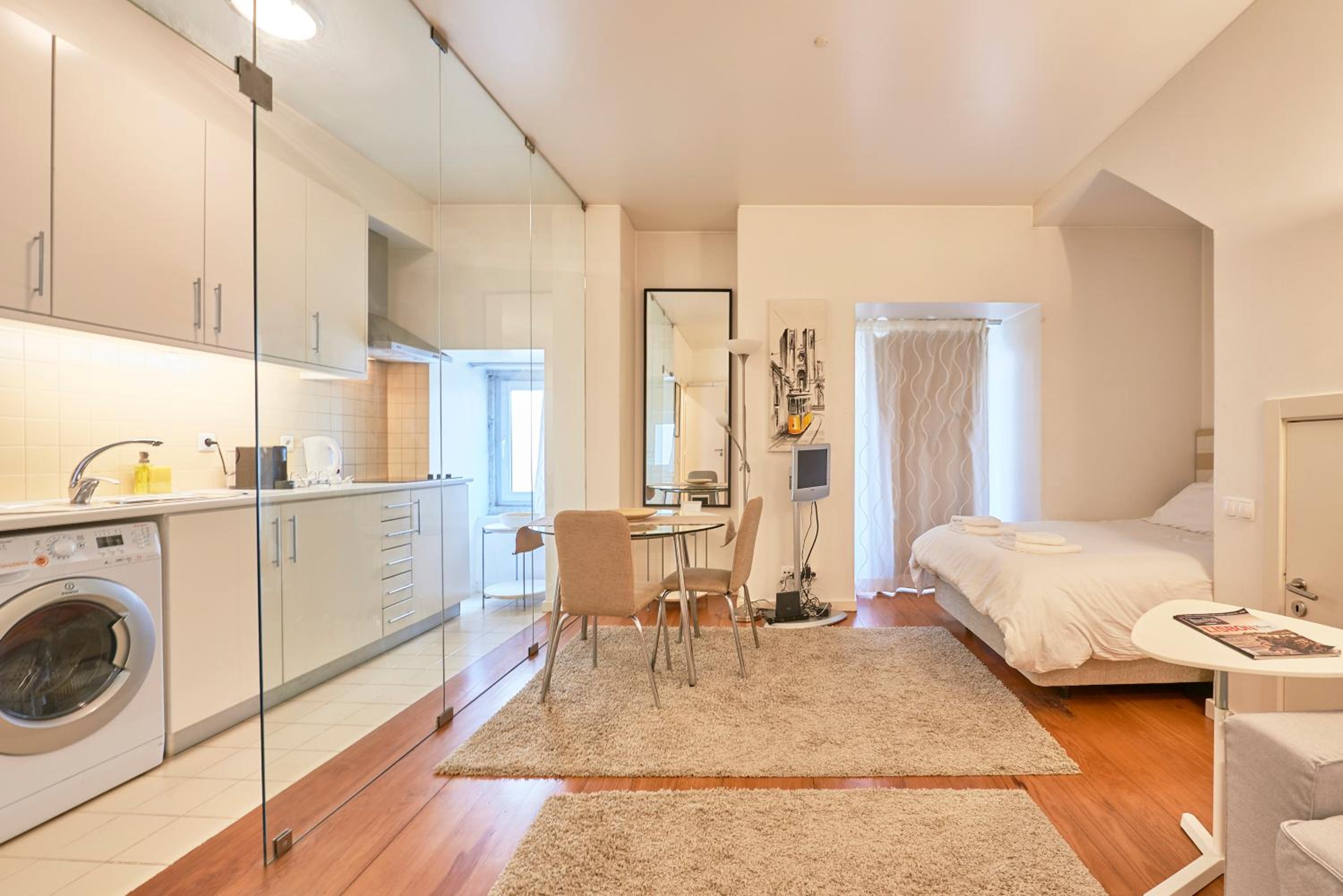 Salgadeiras Suites - Bairro Alto