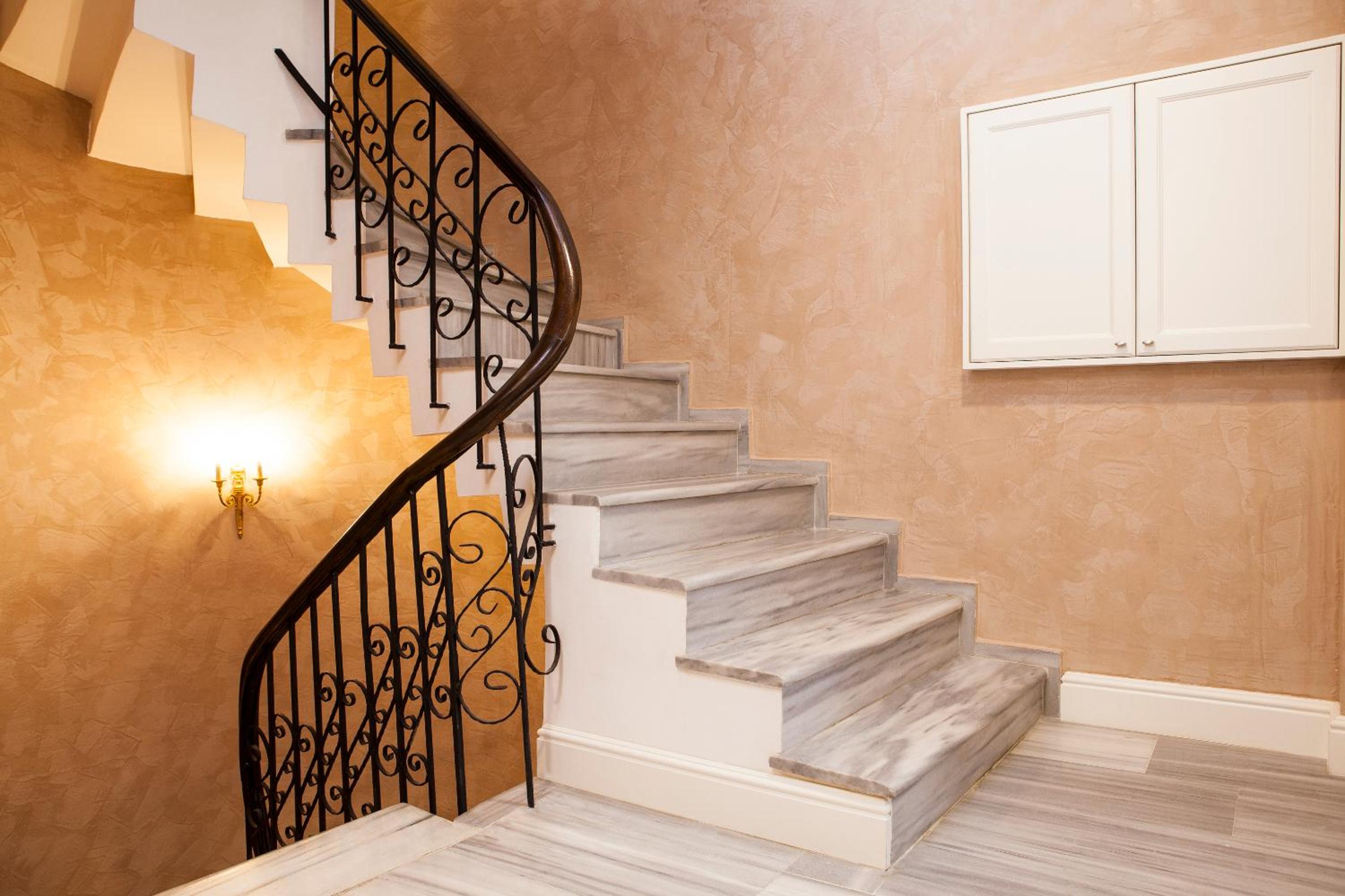 Meroddi Pera Daireleri - Image 12