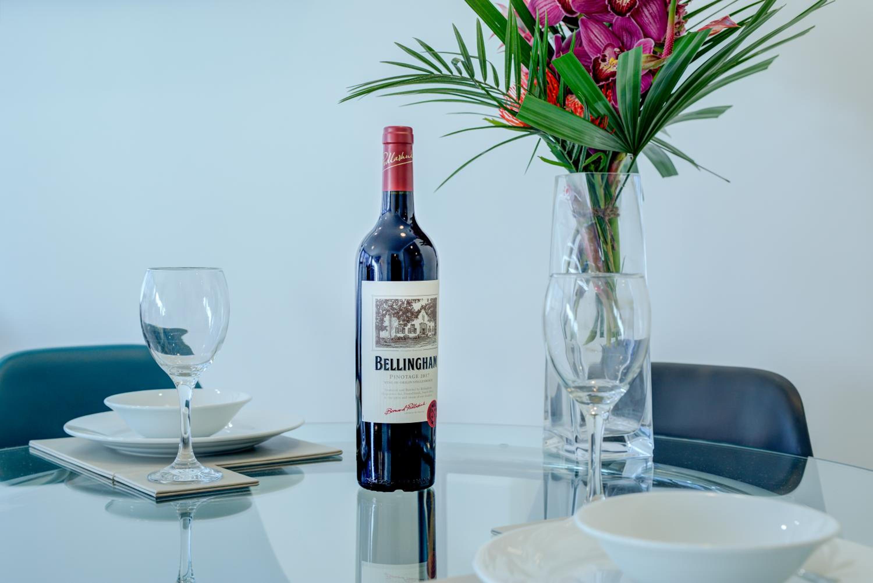 Cleyro Serviced Apartments - Finzels Reach