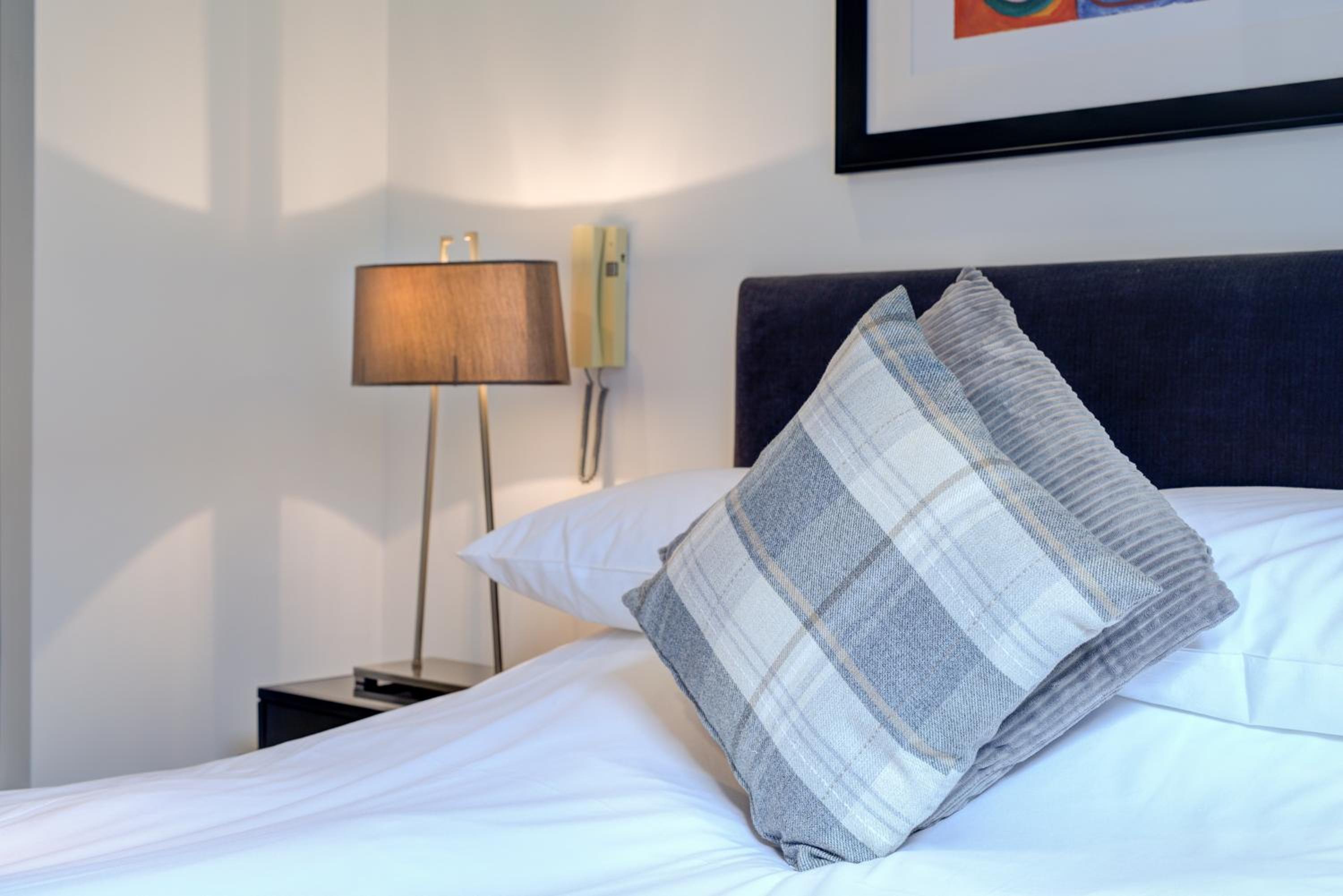 Cleyro Serviced Apartments - Finzels Reach