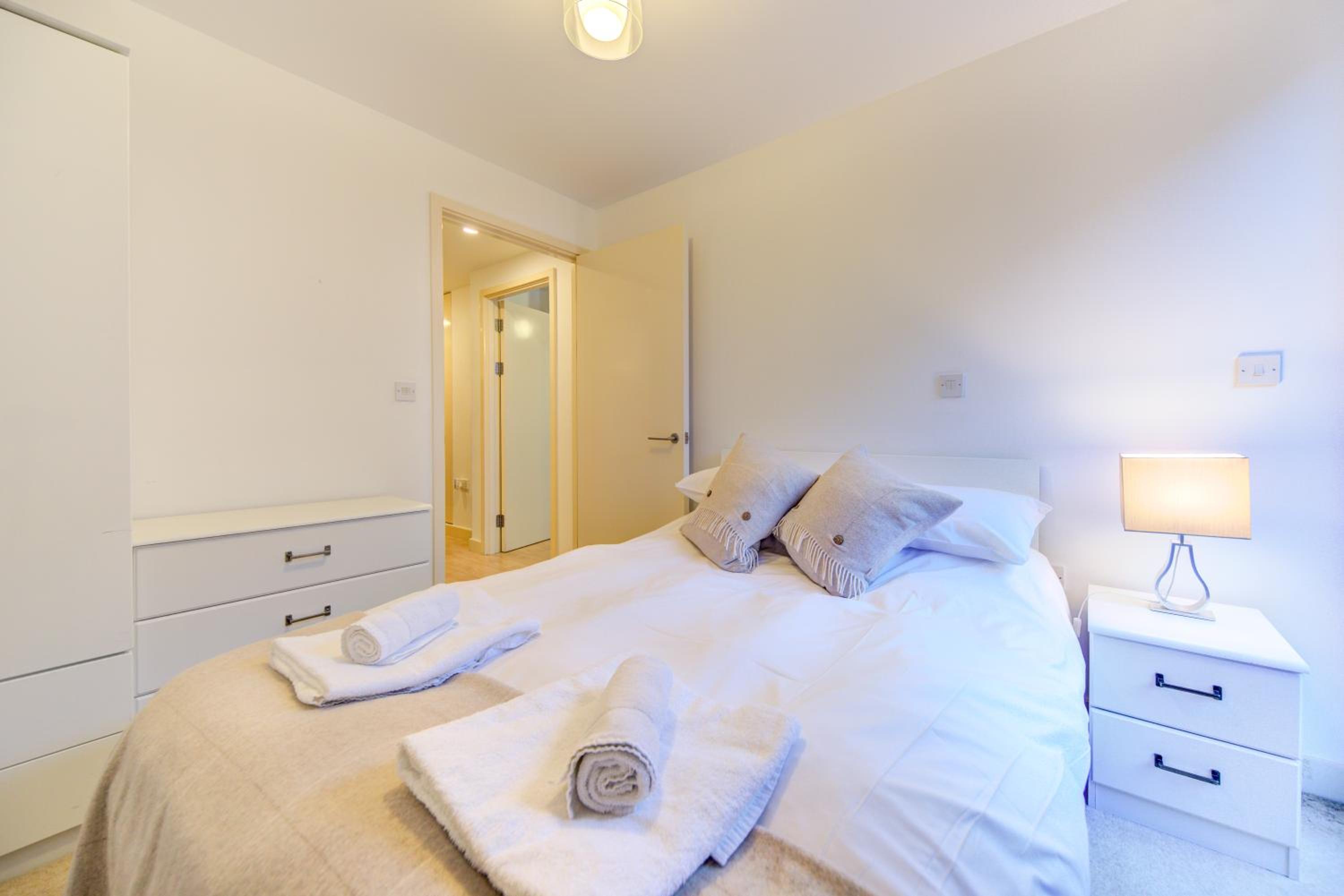 Cleyro Serviced Apartments - Finzels Reach