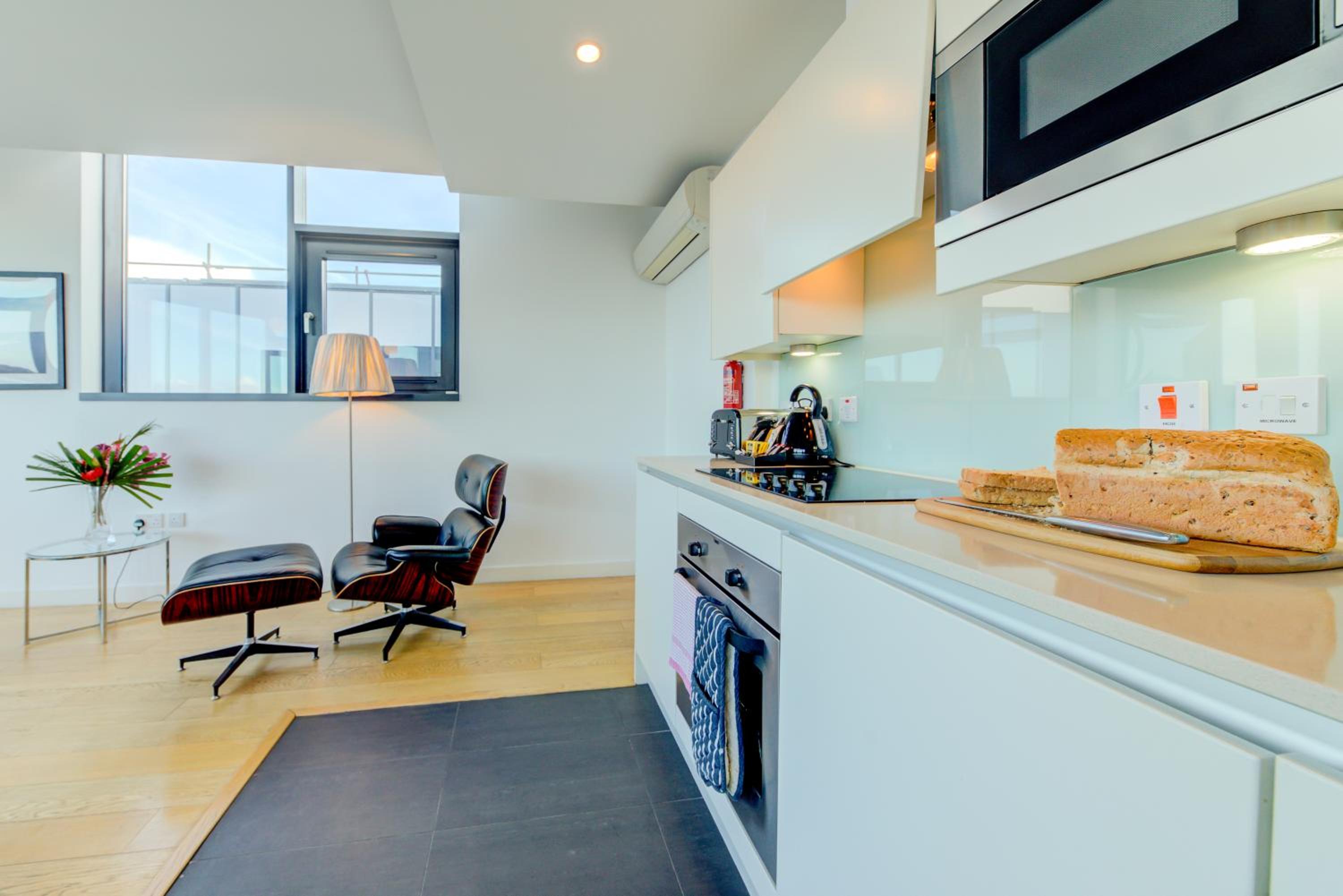 Cleyro Serviced Apartments - Finzels Reach