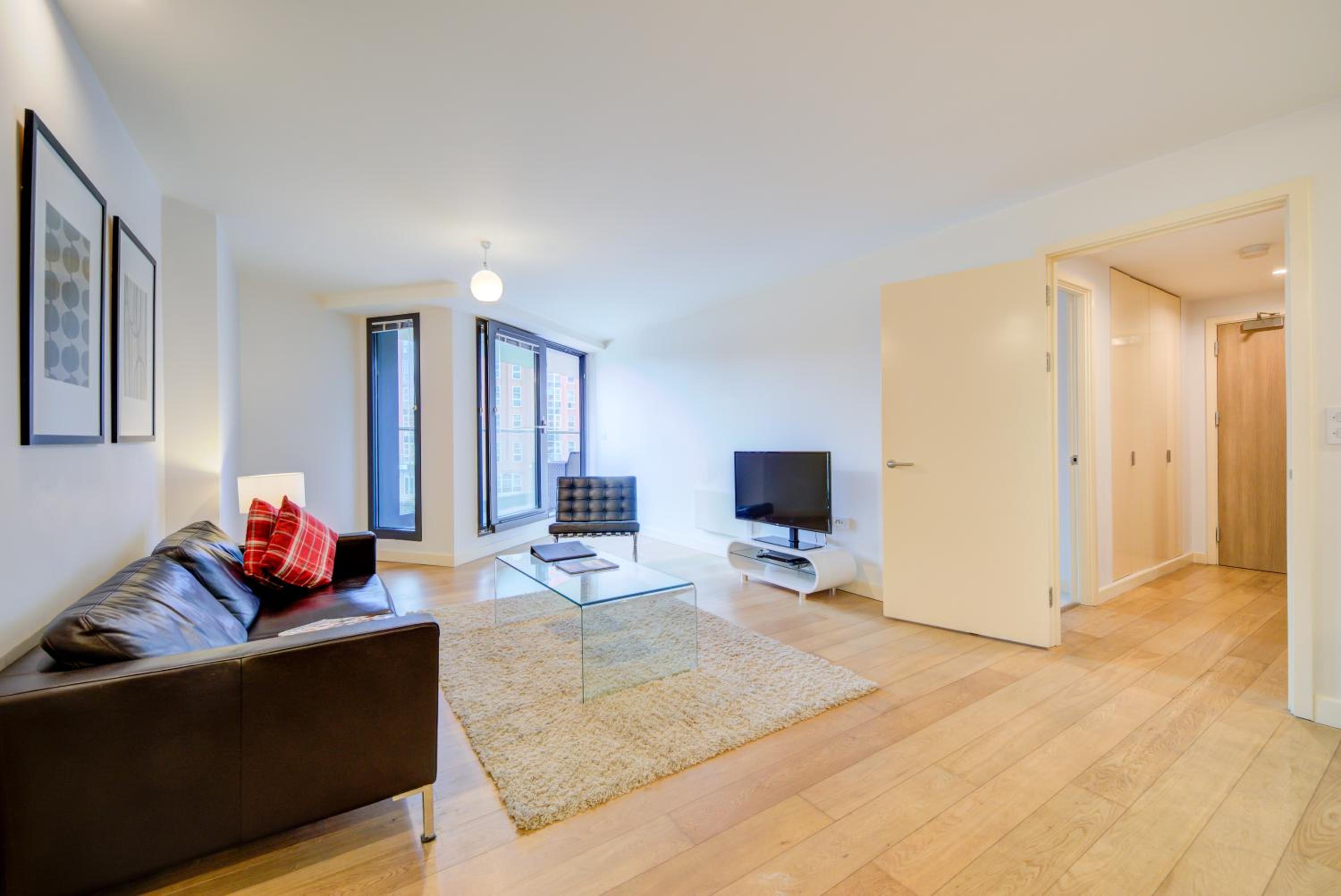 Cleyro Serviced Apartments - Finzels Reach