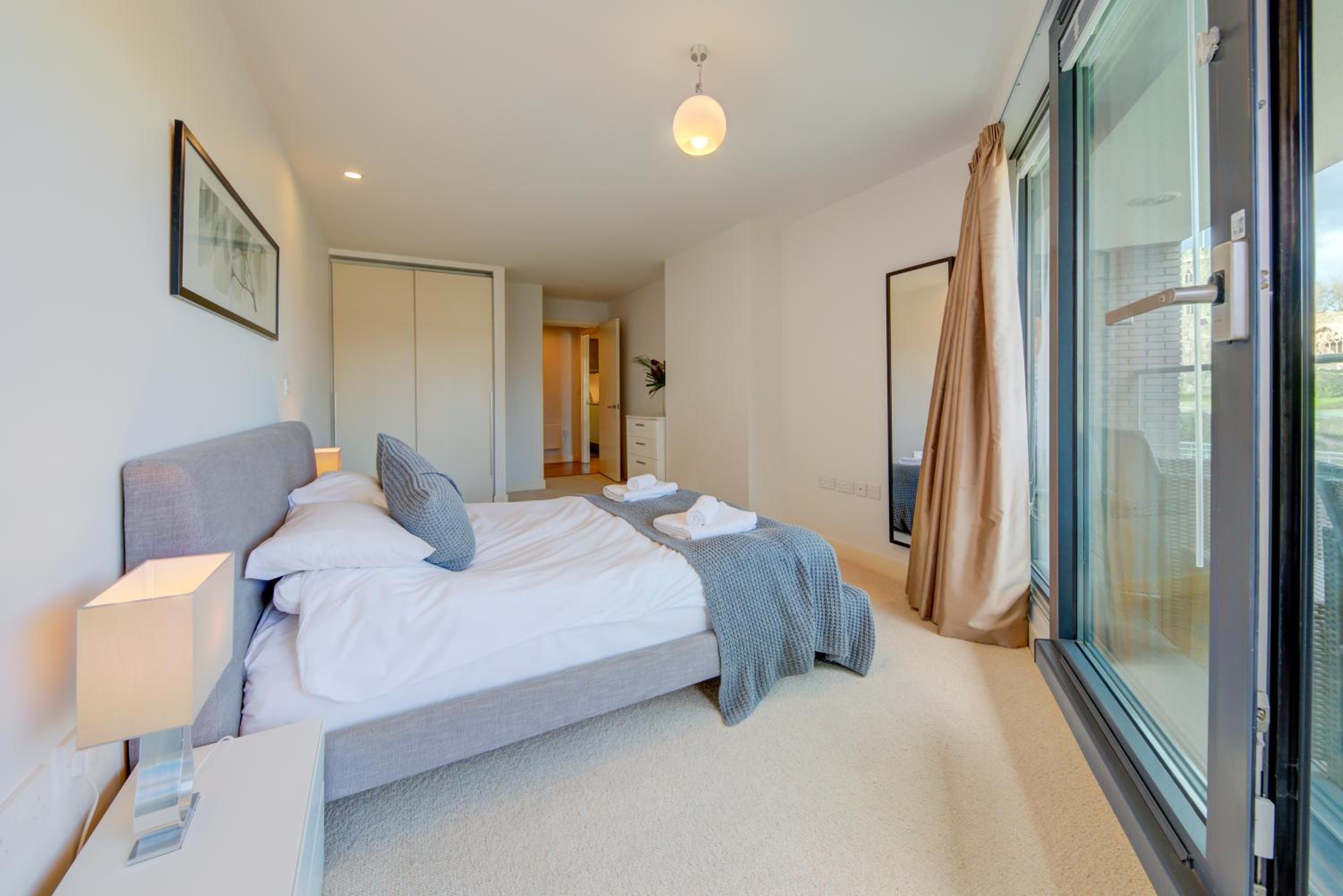 Cleyro Serviced Apartments - Finzels Reach