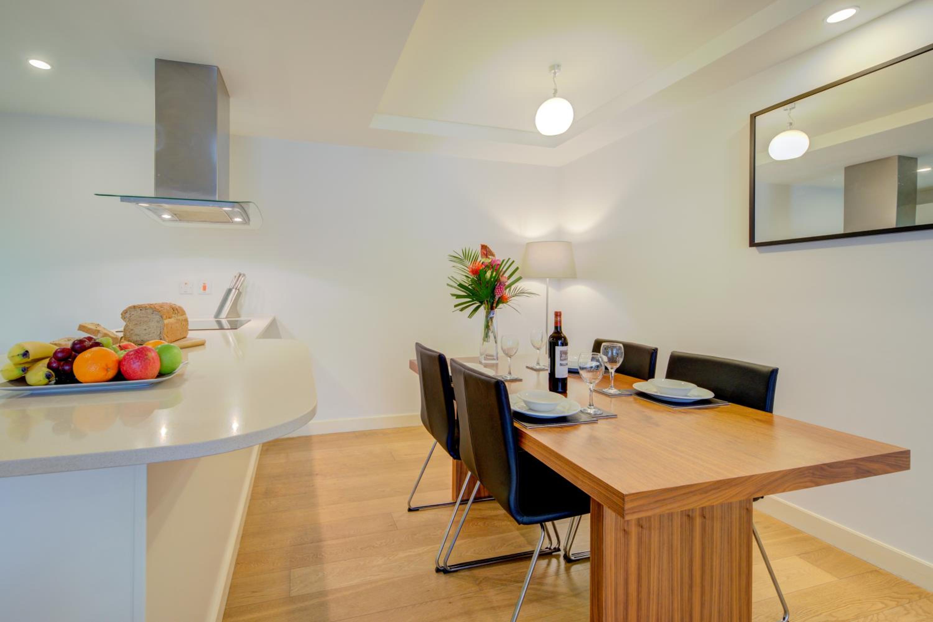 Cleyro Serviced Apartments - Finzels Reach