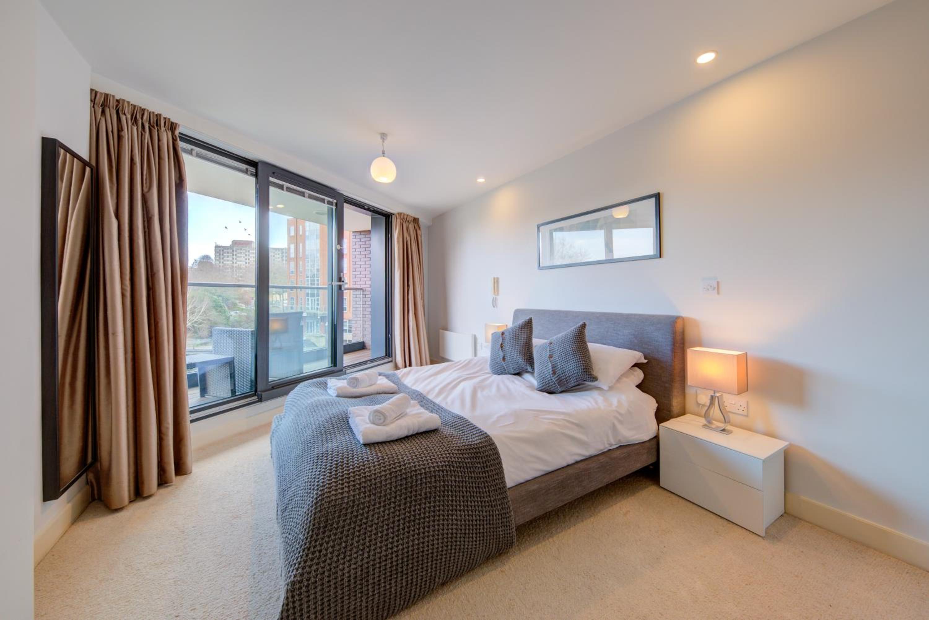 Cleyro Serviced Apartments - Finzels Reach