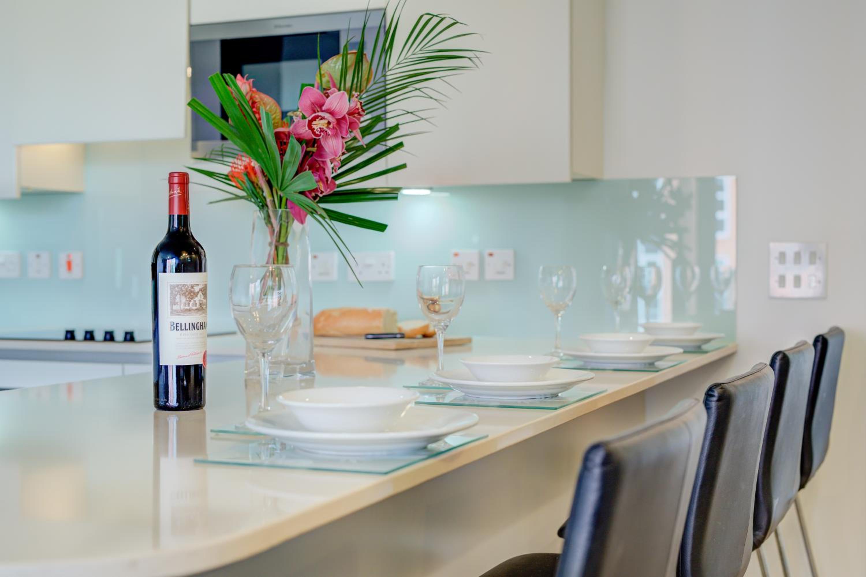 Cleyro Serviced Apartments - Finzels Reach