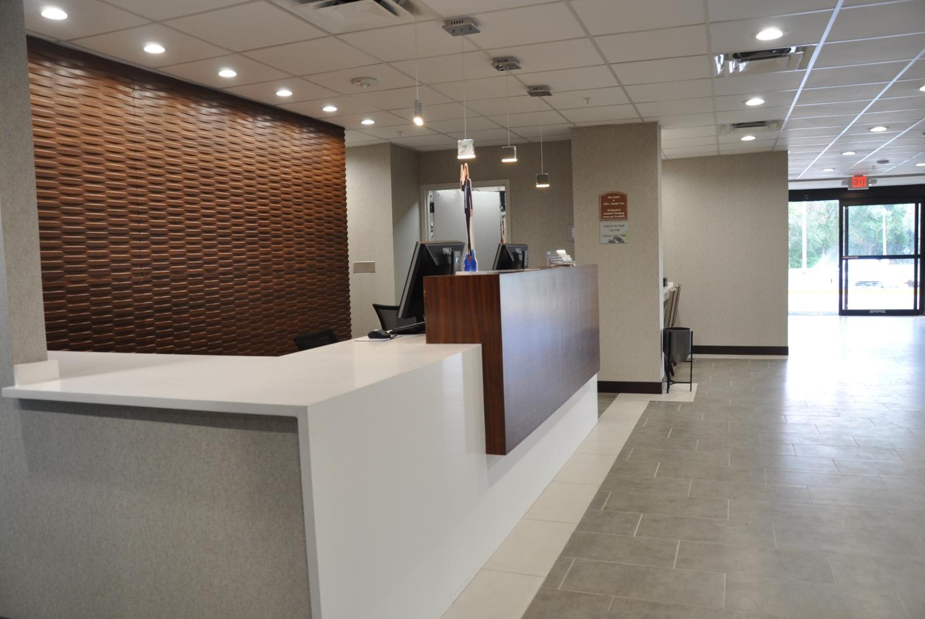 Nobile Hotel Parkway at Celebration Orlando Very Close to Disney Theme Parks 2