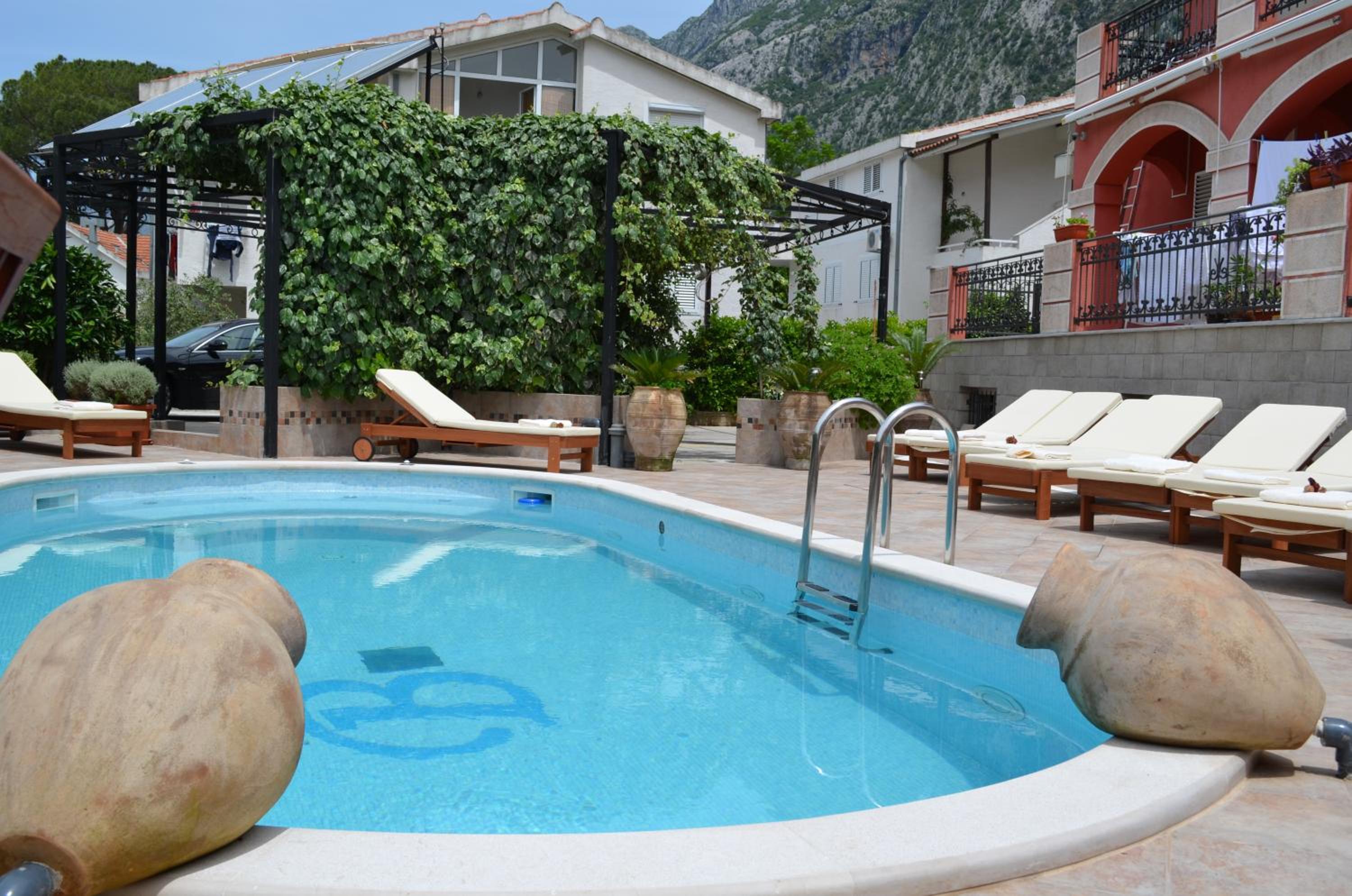 Apartments Bogdanovic