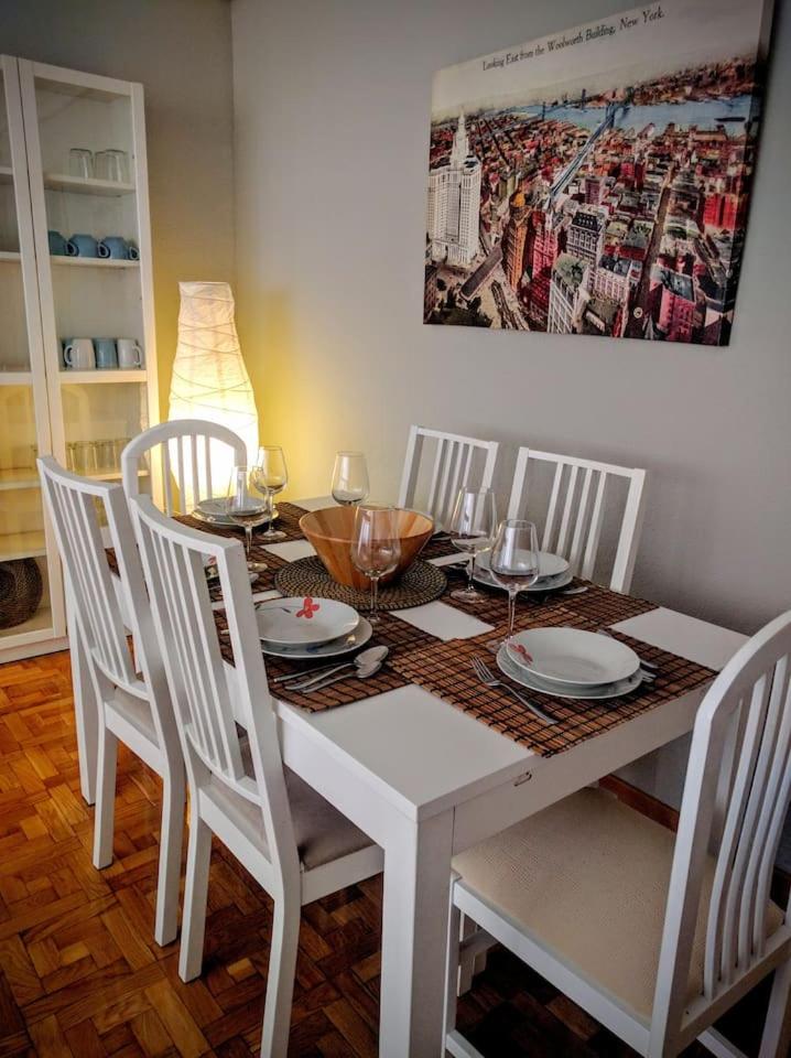 A pocos minutos del centro con PARKING GRATIS en el edificio Nº REGISTRO Vu-74