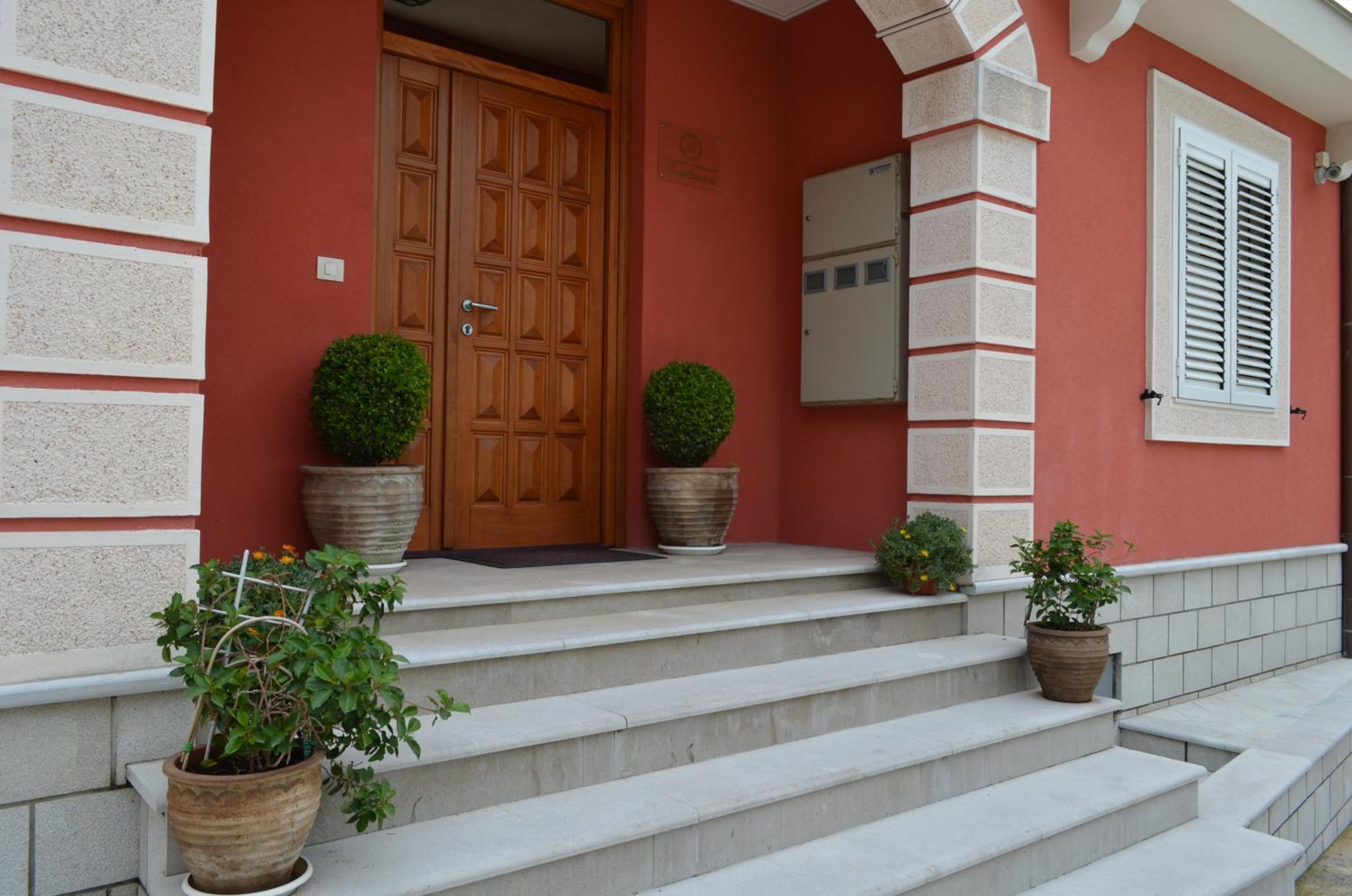 Apartments Bogdanovic