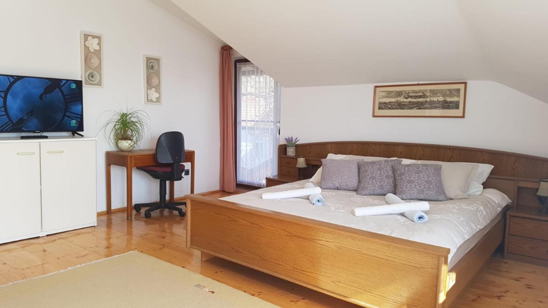 LA CASSA view 5