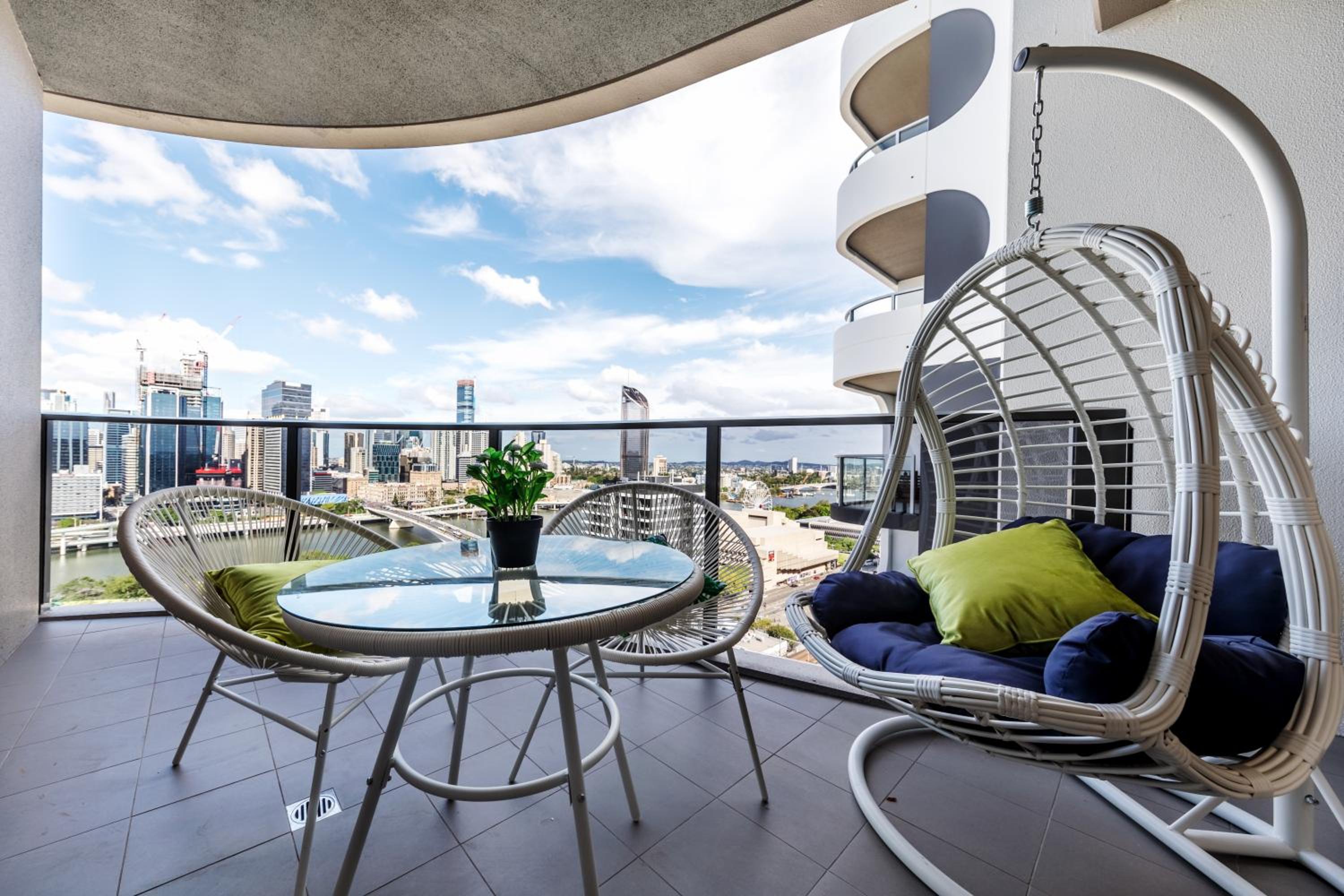 Brisbane Vacations - Lucid Apartment South Brisbane - Property Image 73