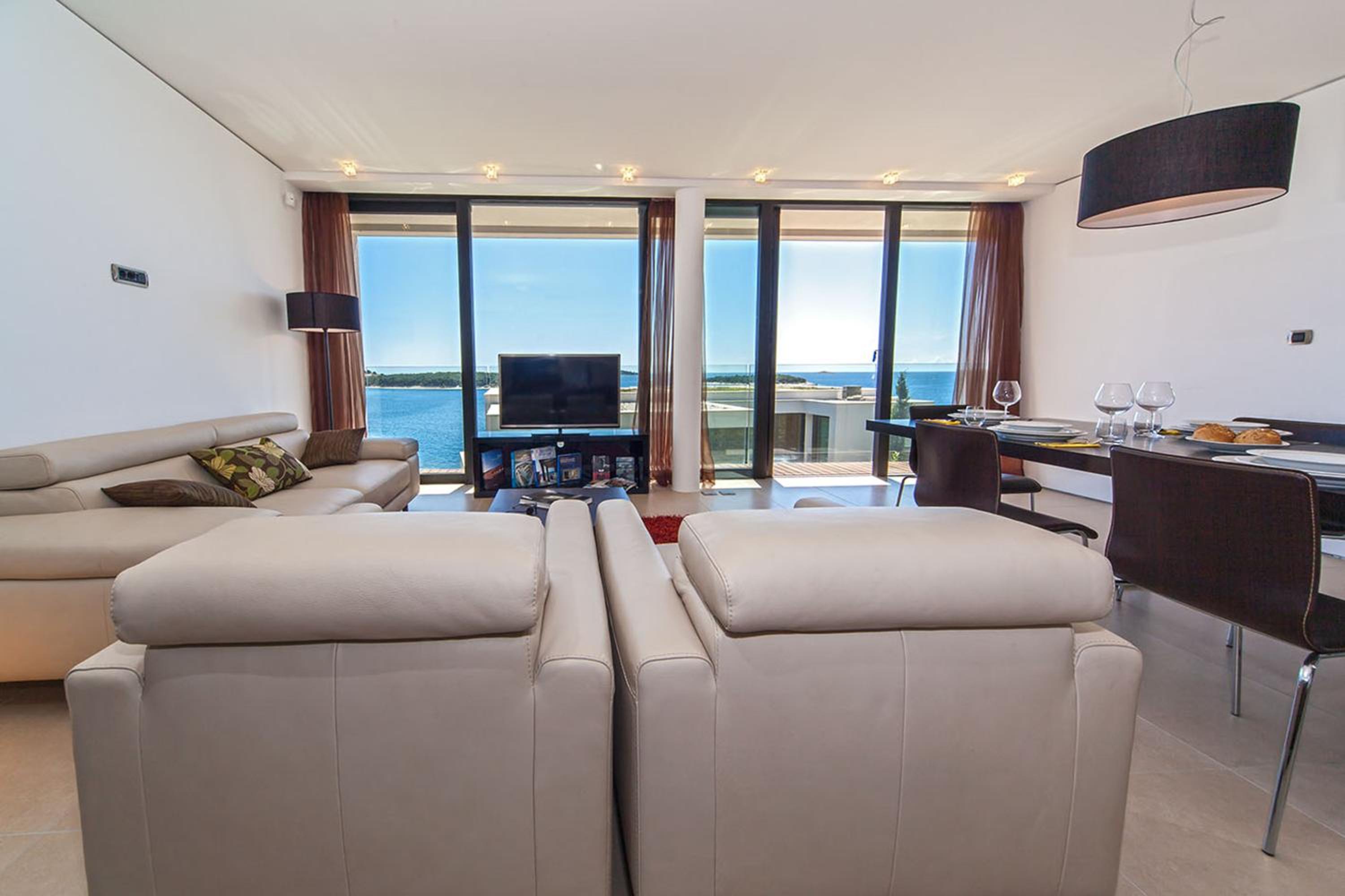 Golden Rays Luxury Villas & Apartments