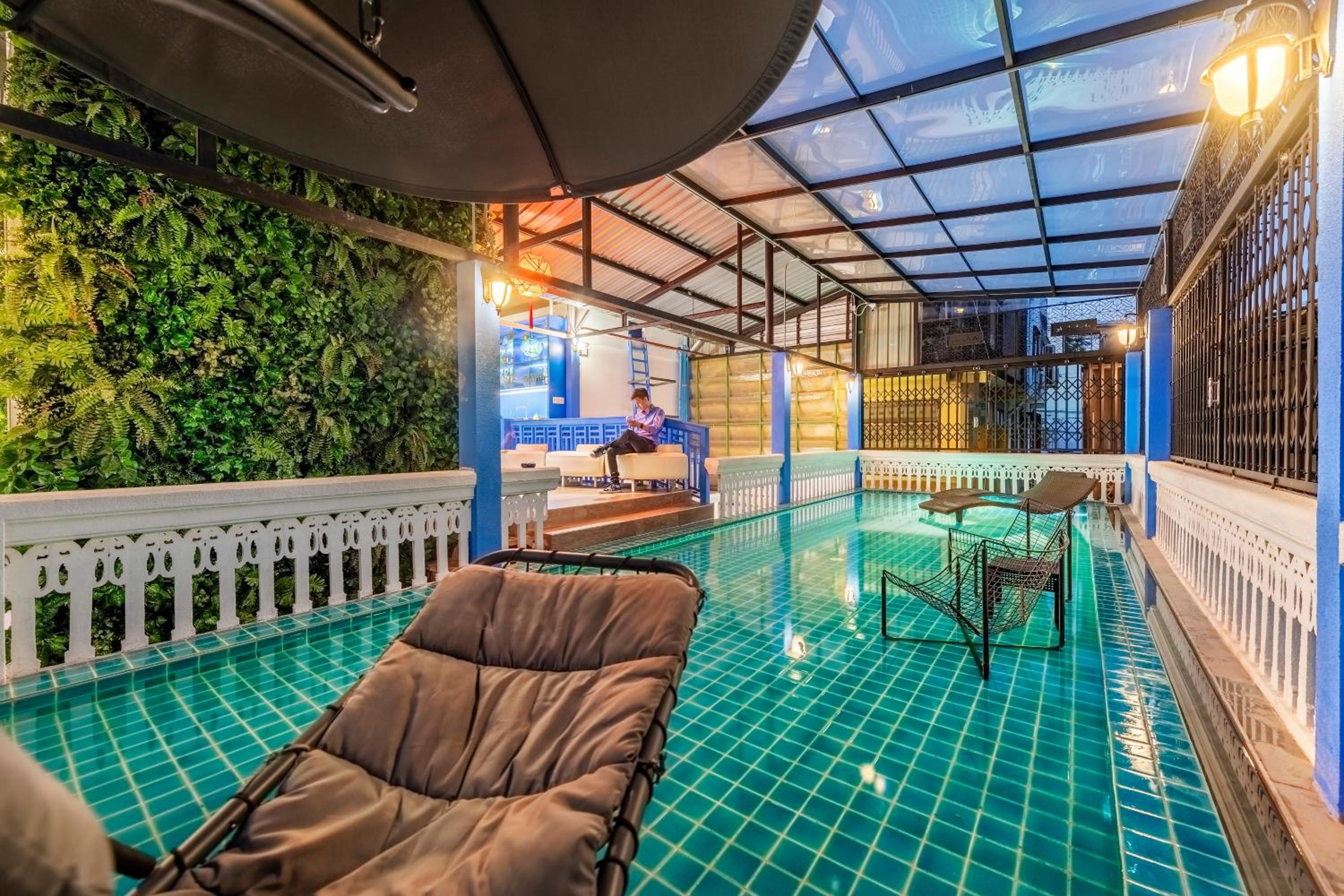 Ama Hostel Bangkok