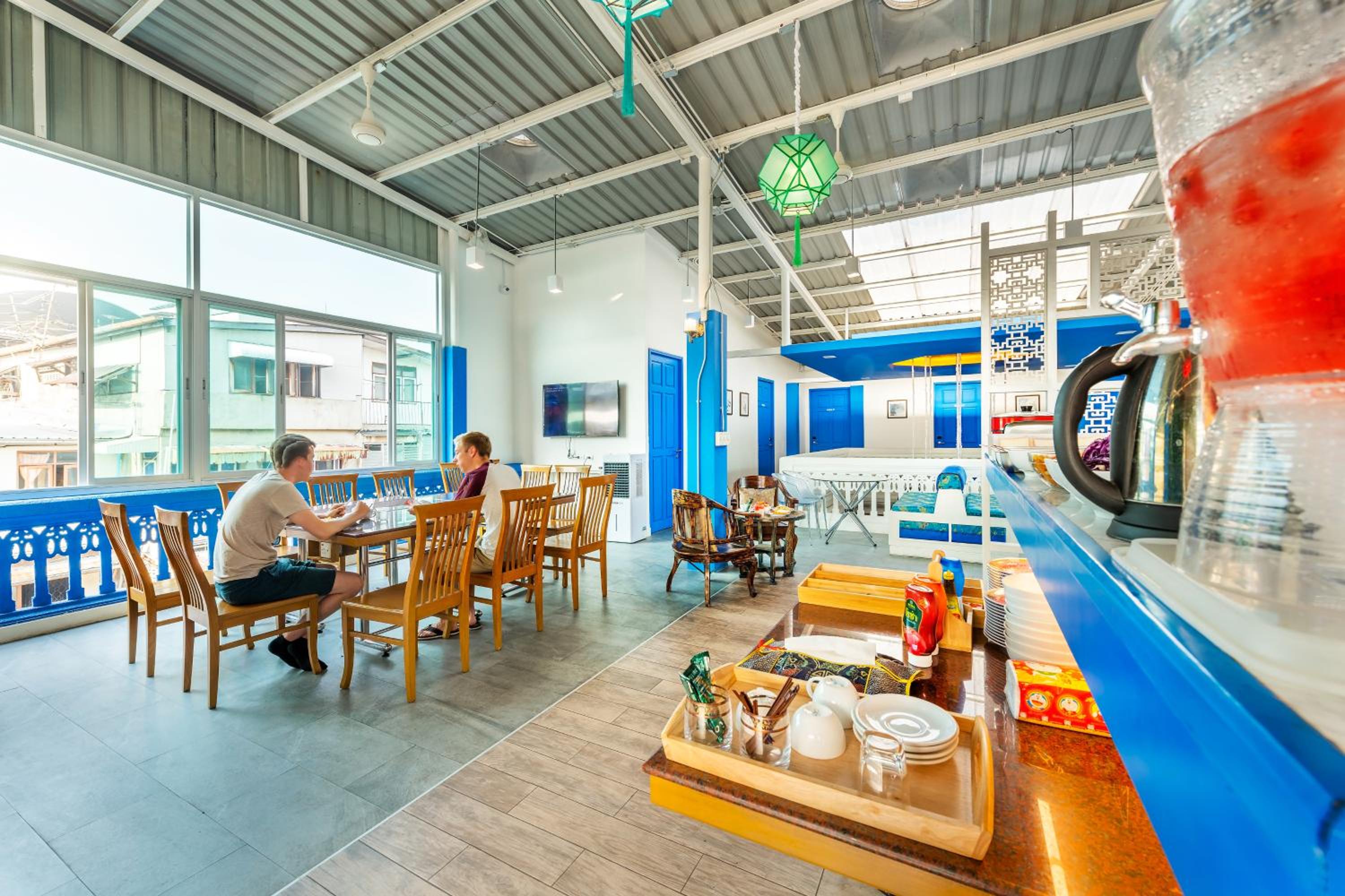 Ama Hostel Bangkok