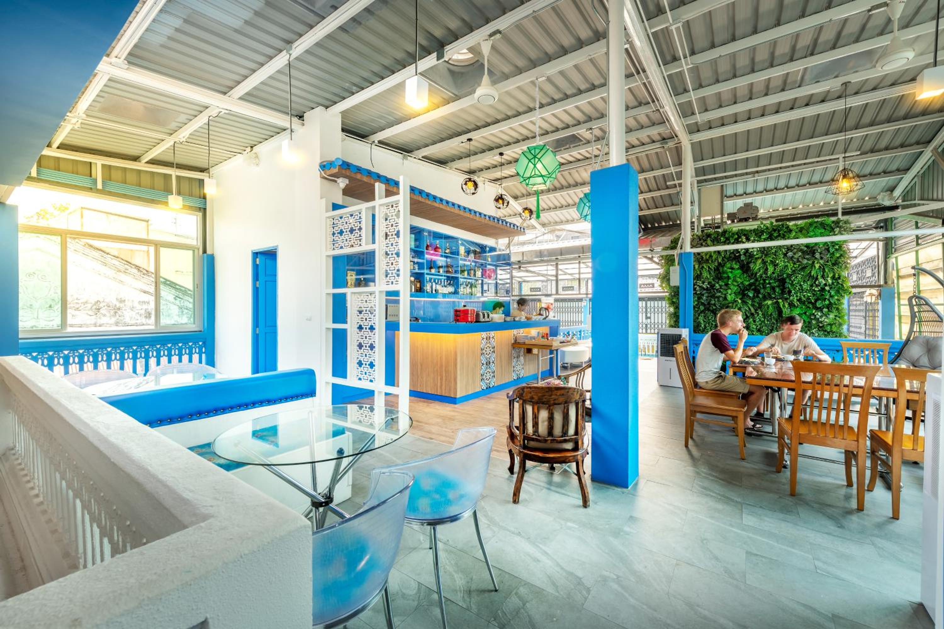 Ama Hostel Bangkok