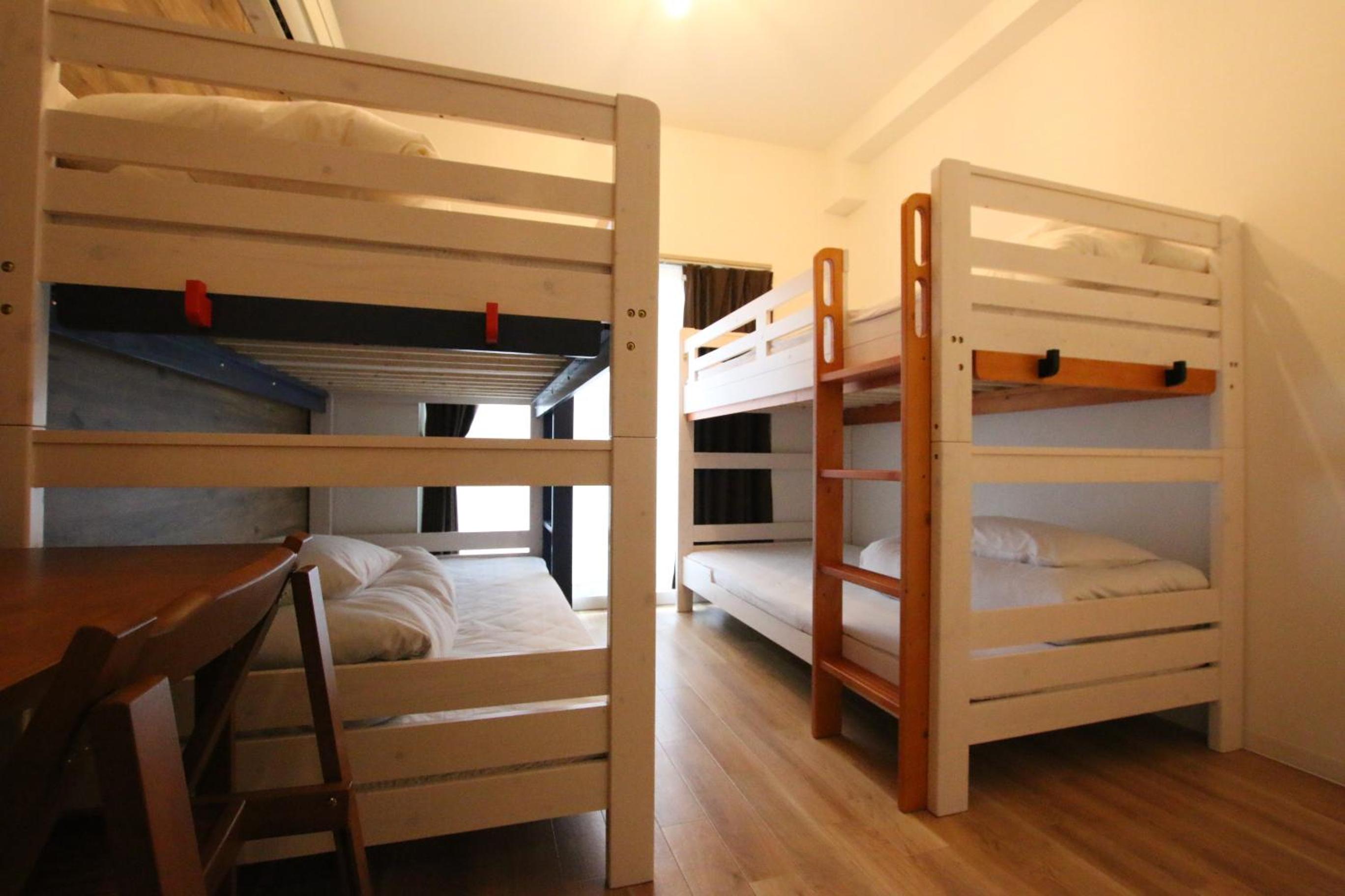 365BASE outdoor hostel