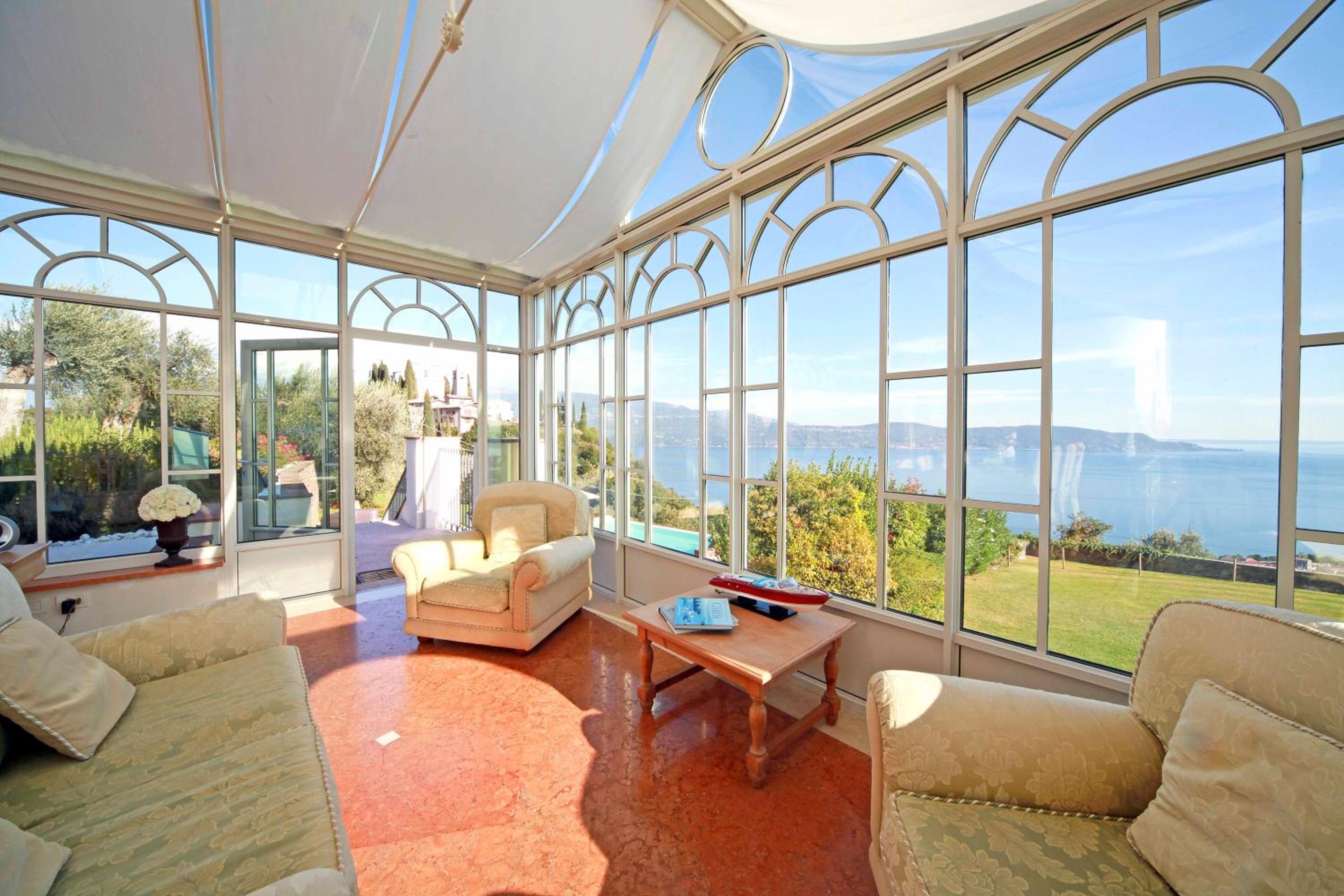 Le Selve Lake View Villas view 4