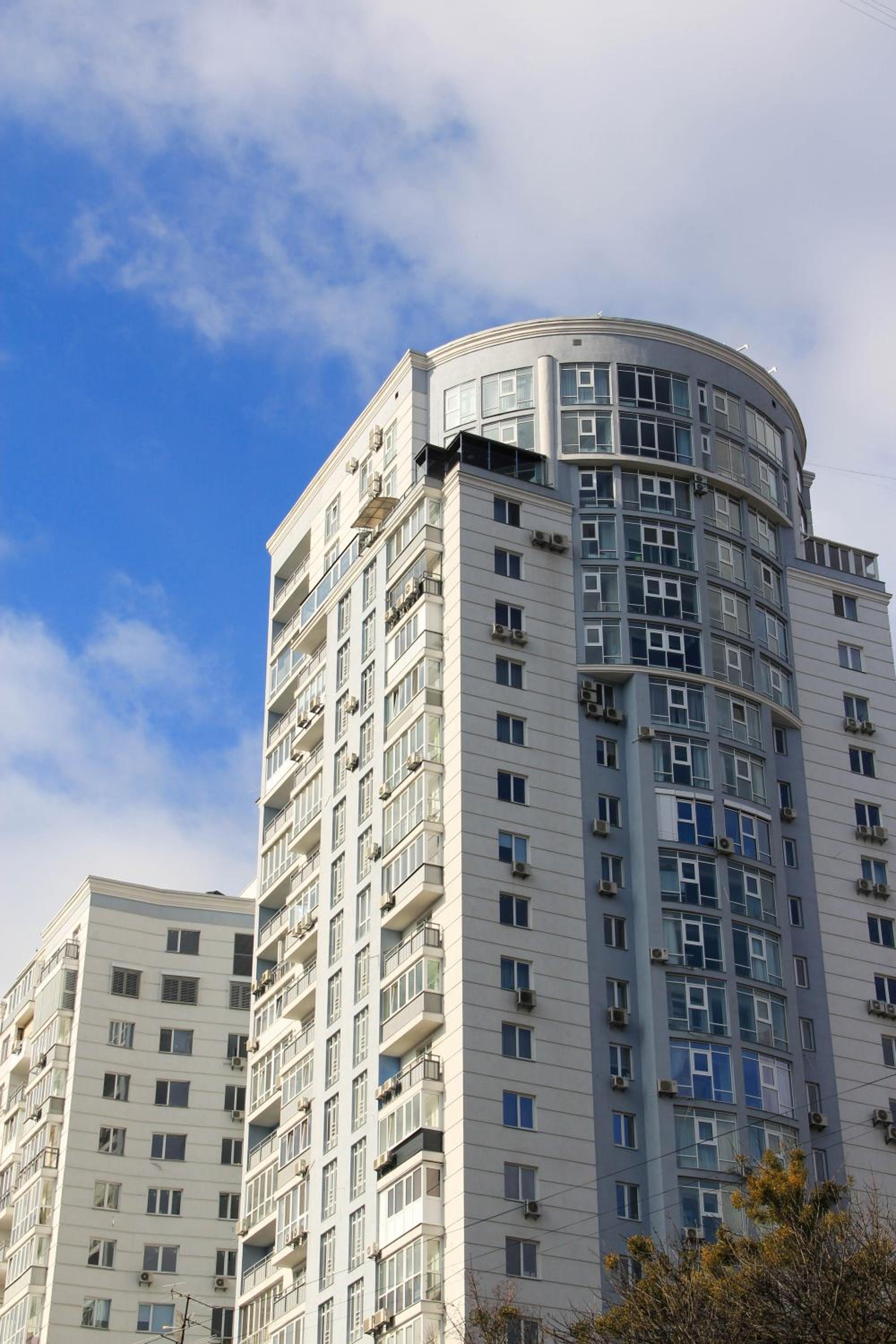 DeLuxe Apartment on Belorusskay Street "Silver Tower" view 2