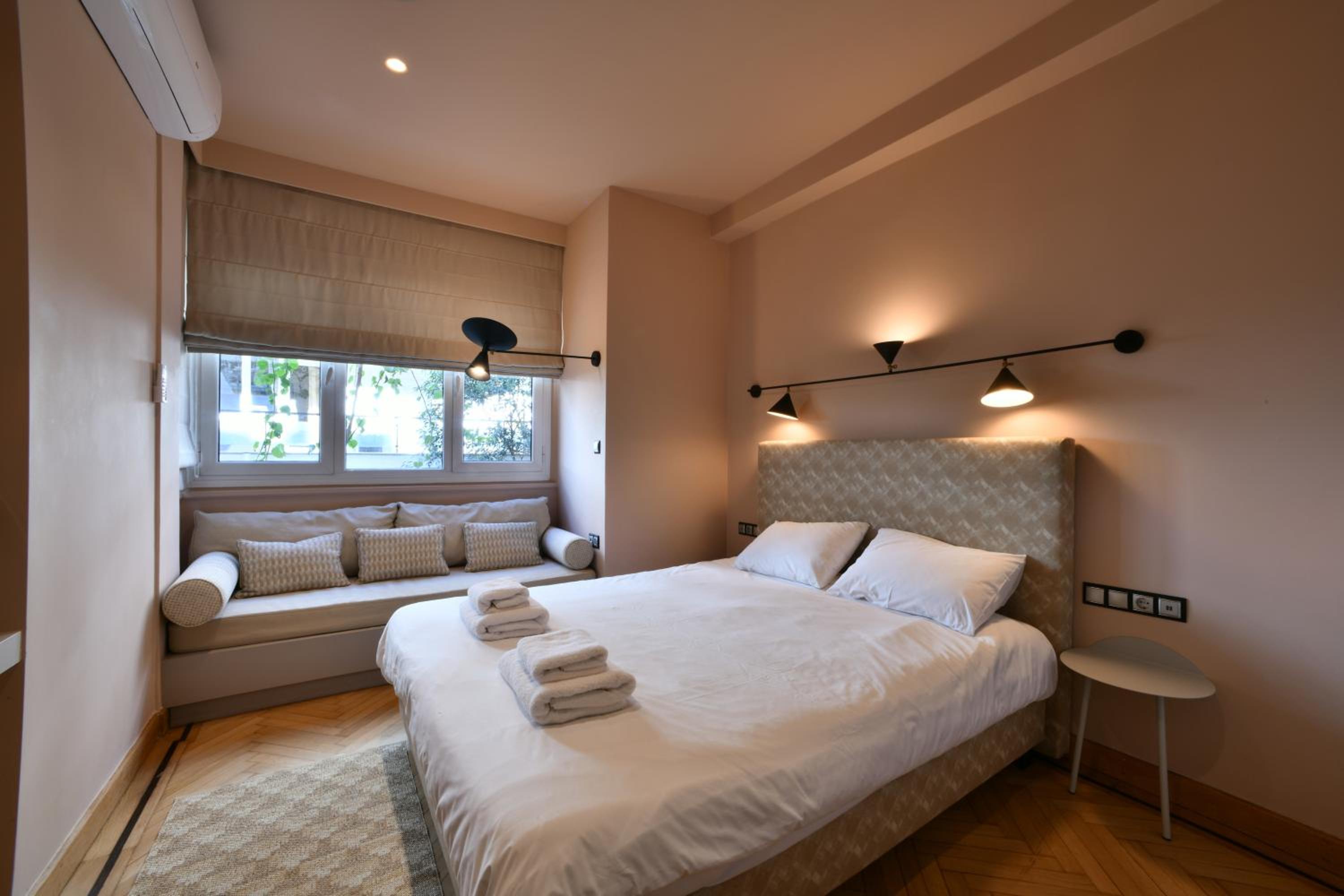 Kolonaki Boutique Apartments by Olala Homes