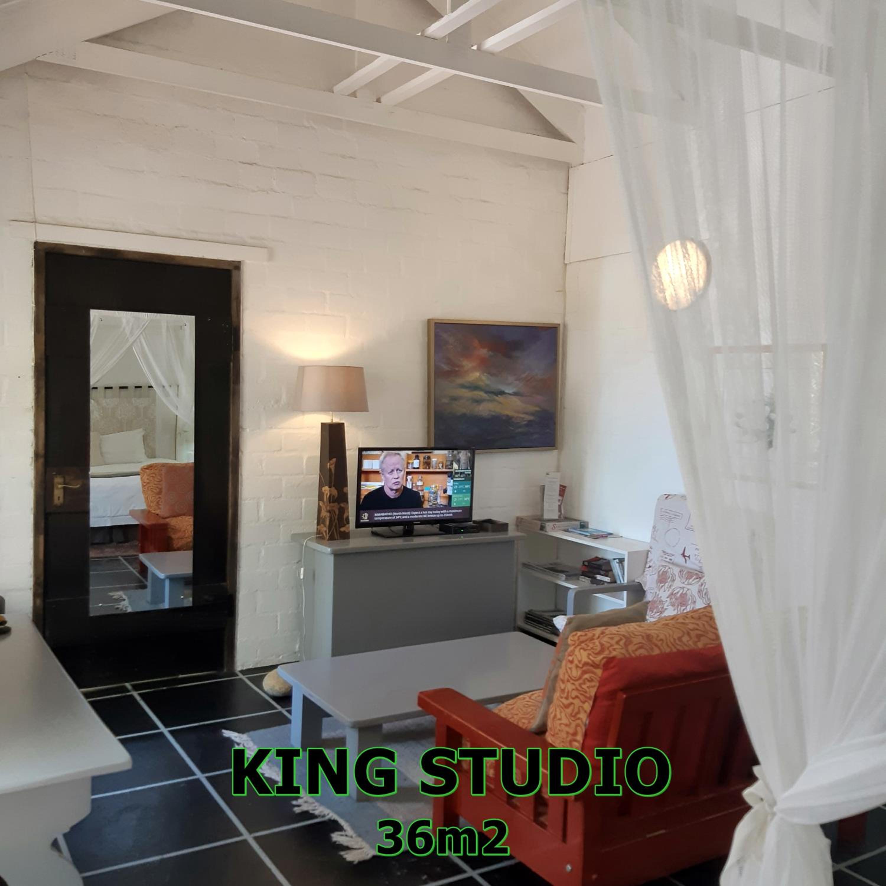 Hornbill House Self Catering Accommodation