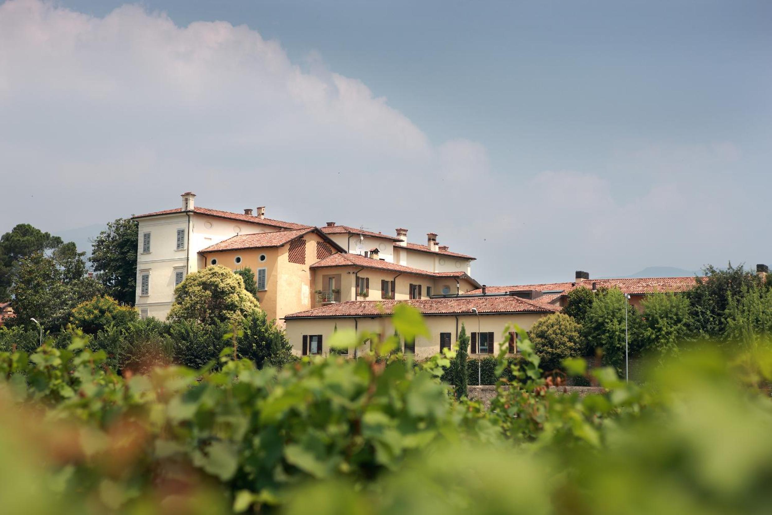 Borgo Santa Giulia view 2