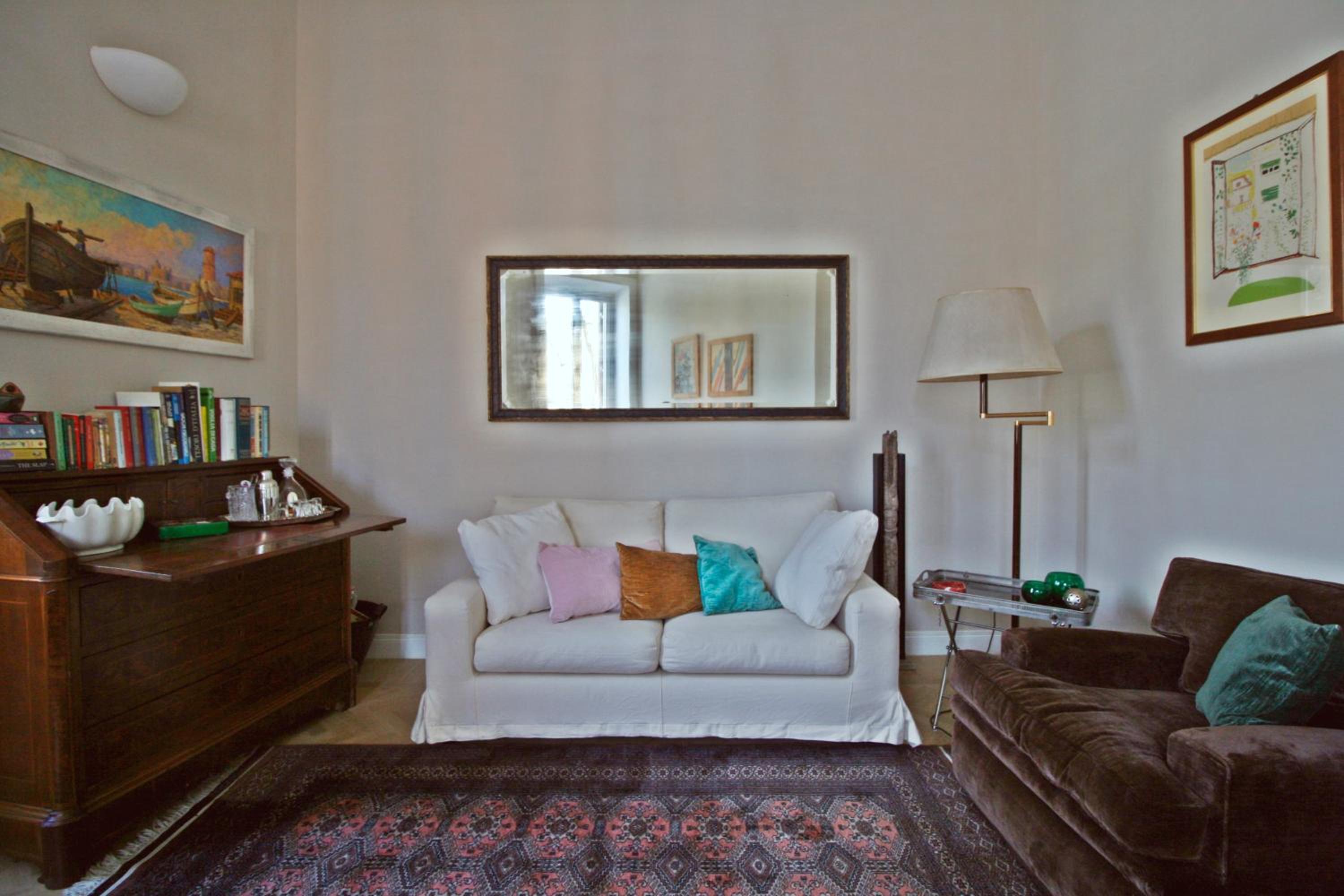 Astonishing apartment in the heart of Trastevere