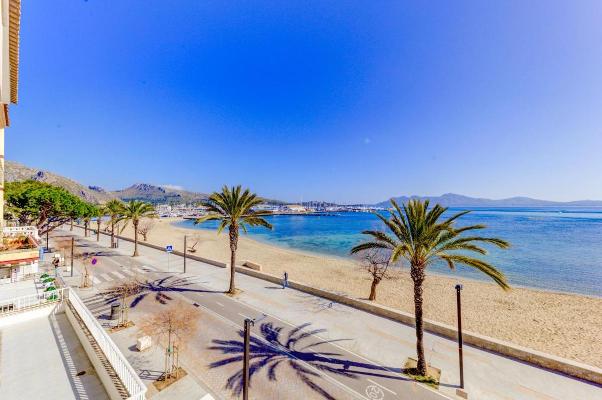Beachfront Apartment Simar en Port de Pollensa
