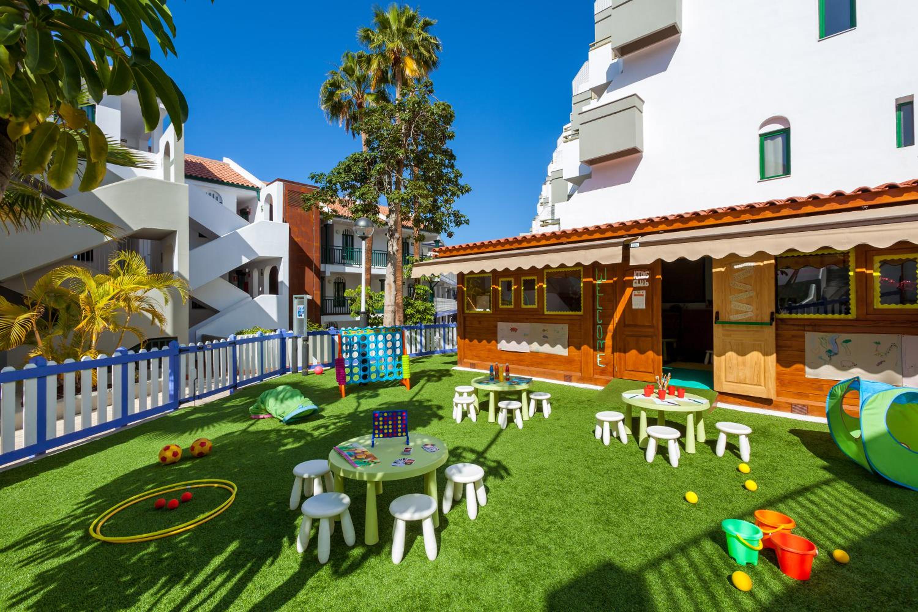 Playaolid Suites & Apartments — photo 24