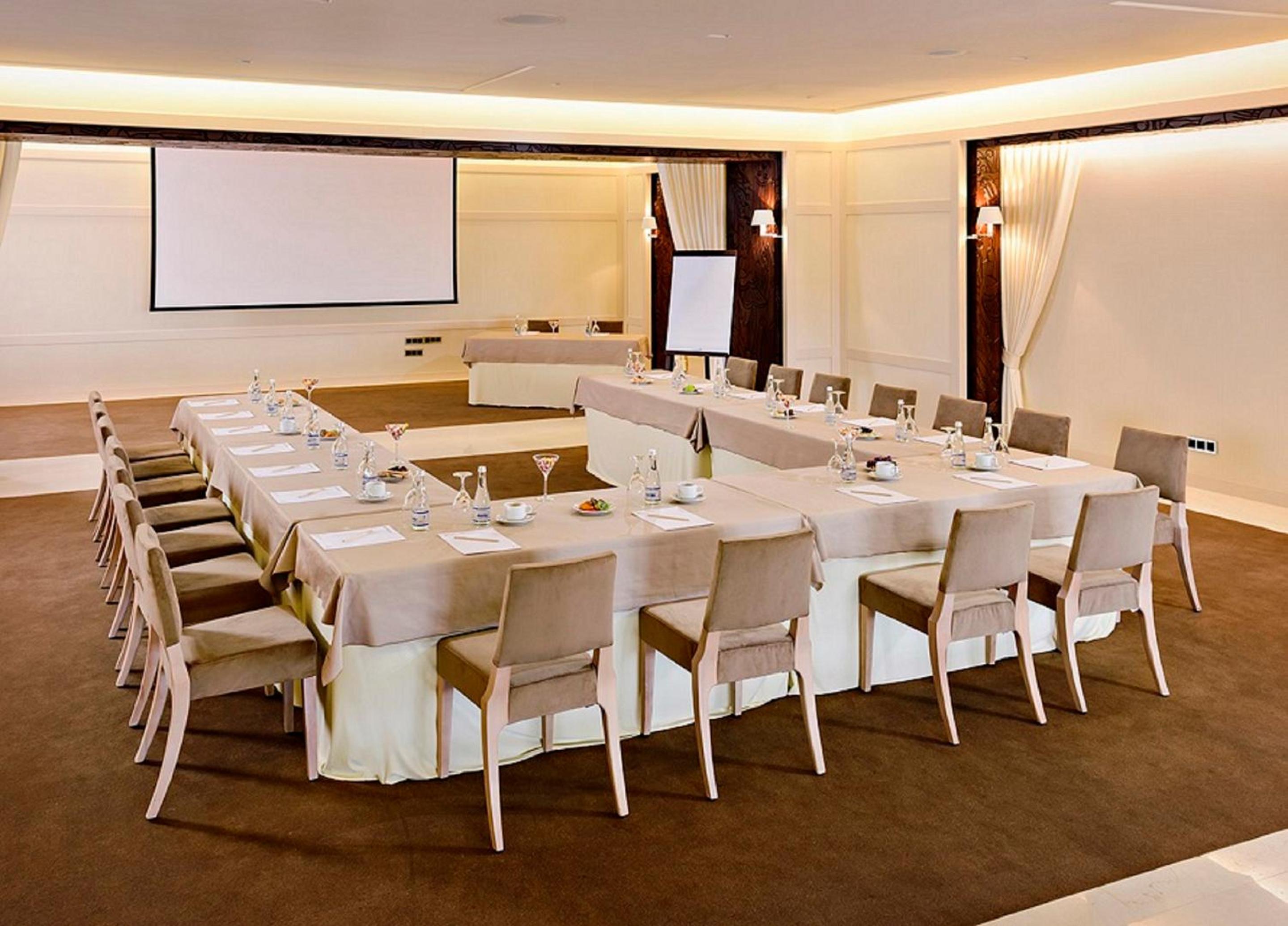 Kemer Country Otel İstanbul - Image 98