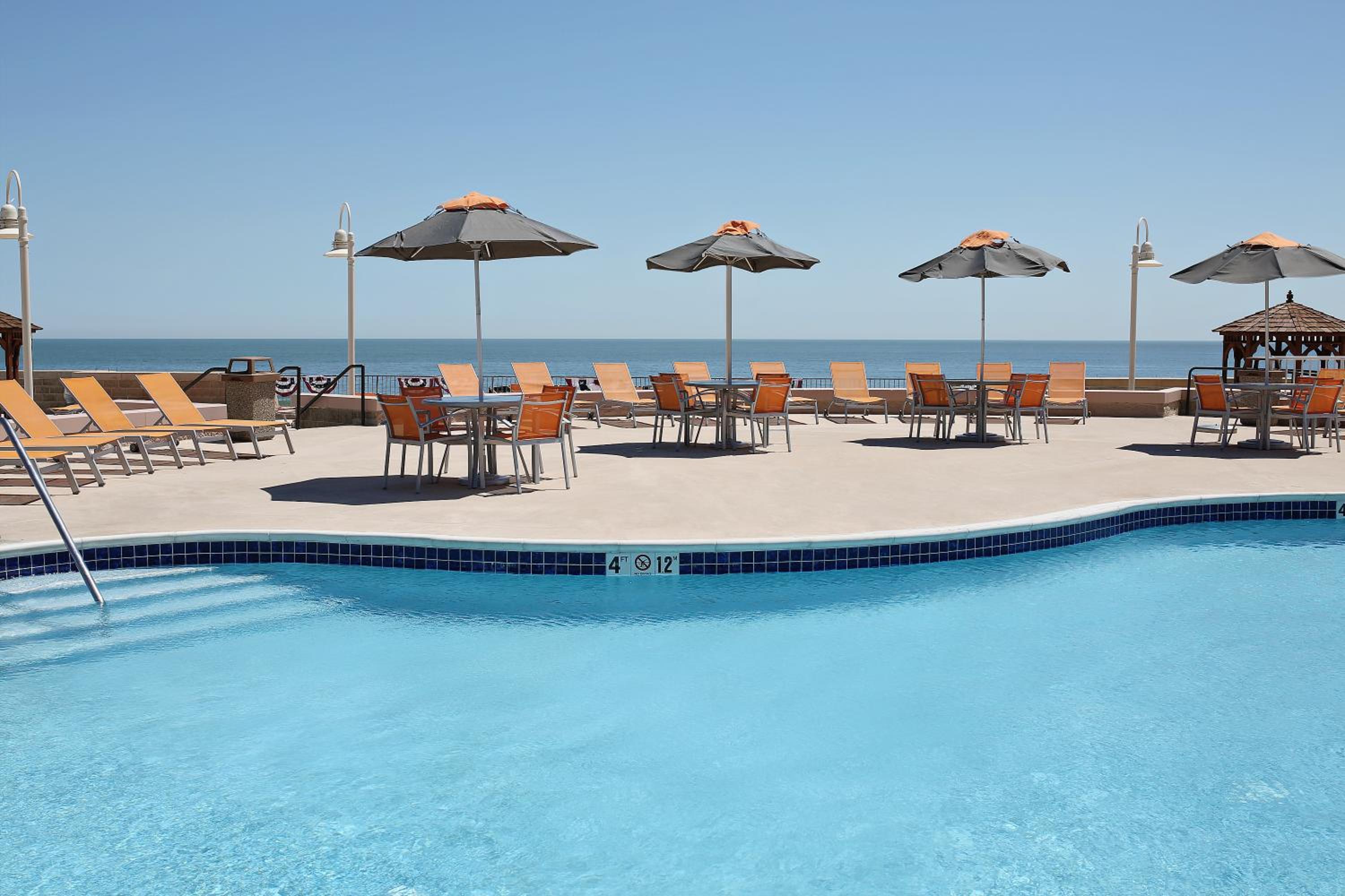 Boardwalk Resorts at Atlantic Palace photo 5