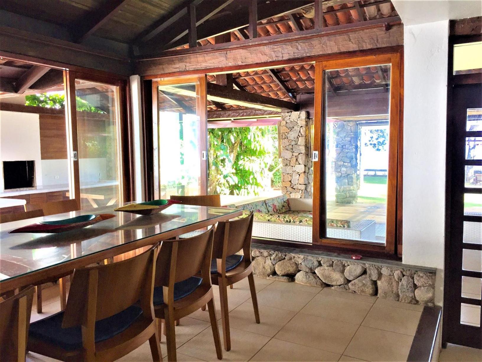 Casa PÉ NA AREIA de REVISTA